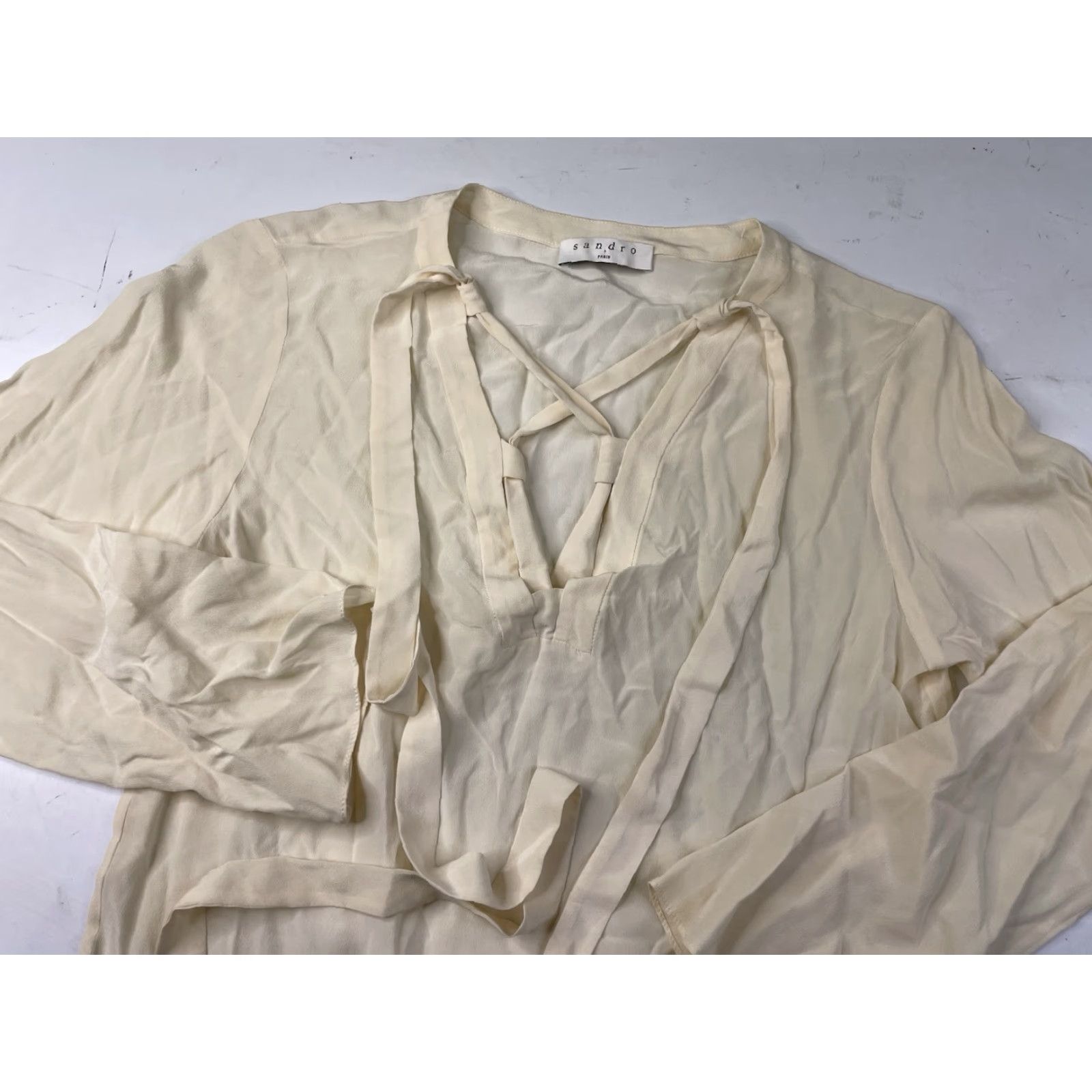 Sandro Sandro Silk Blouse Shirt Long Sleeve Flare Tie Neck V-Neck Beige Womens Size 3 Bow Paris Blouse Women Long Sleeve Silk Shirt Size XS / US 0-2 / IT 36-38 - 2 Thumbnail