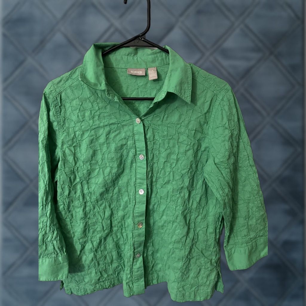 Vintage Chico's Womens Shirt Button-Up 3/4 Sleeve Embroidered Spring Green Size 1 Size XS / US 0-2 / IT 36-38 - 1 Thumbnail