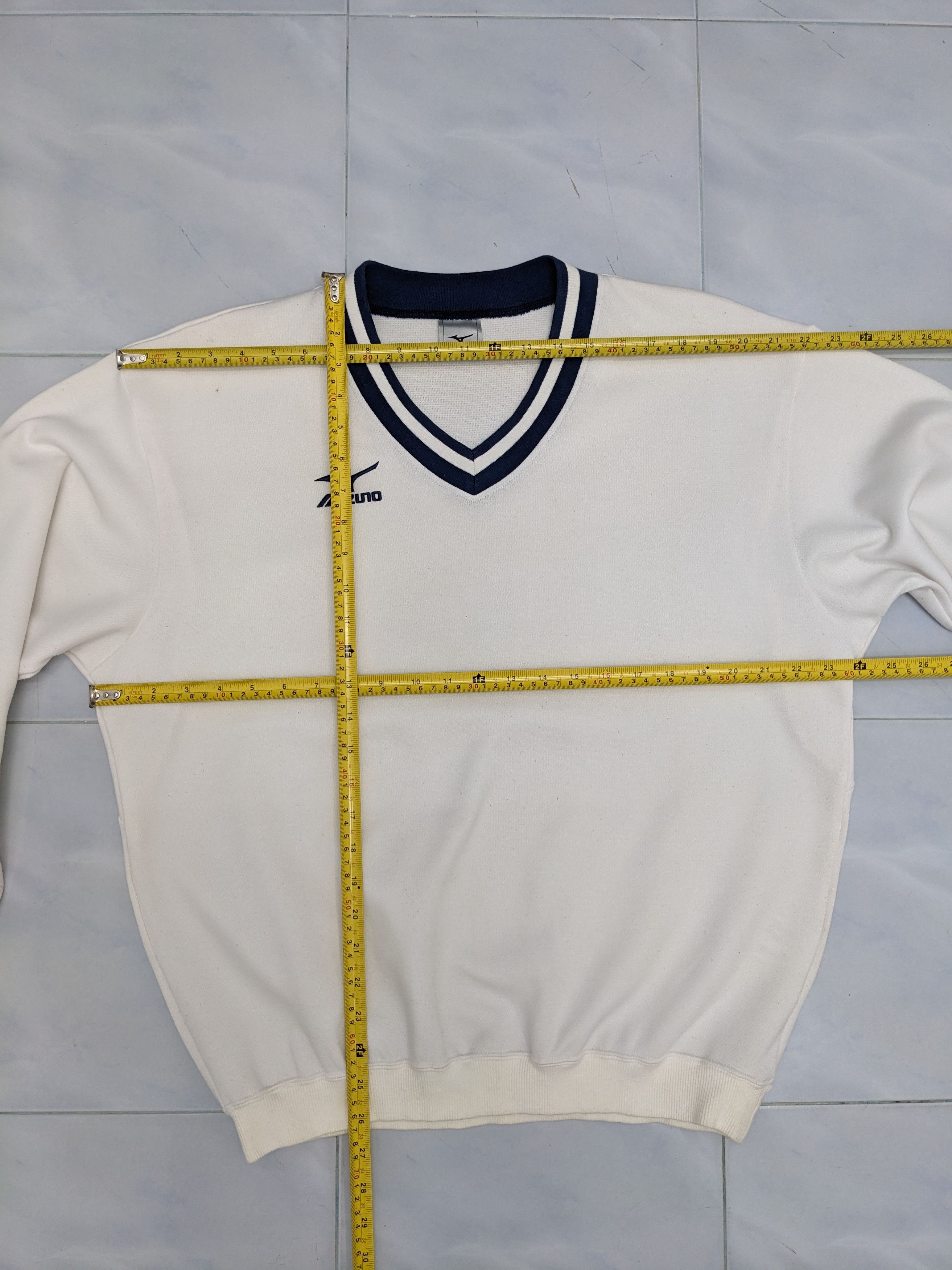 Mizuno Vintage Mizuno White V-Neck Pullover Sweatshirt JASPO Size US L / EU 52-54 / 3 - 8 Thumbnail