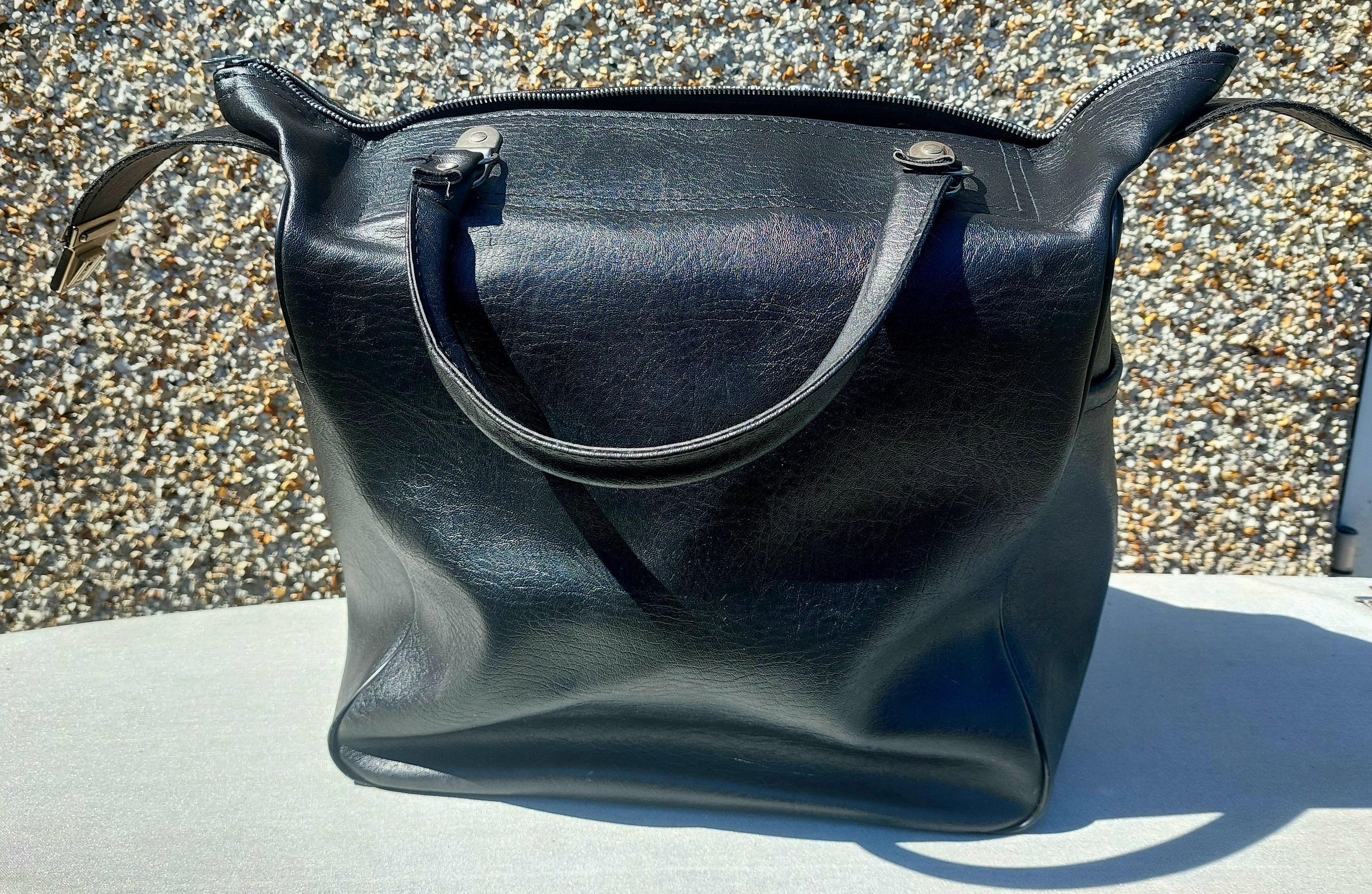 Vintage Vintage black leather luggage handle bag Size ONE SIZE - 3 Thumbnail