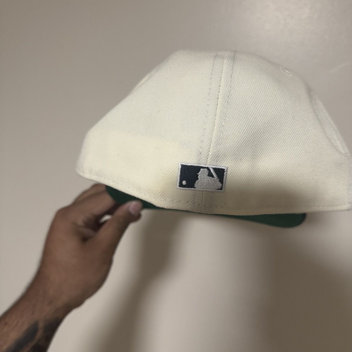 New Era Twin City Two Tone Hat Club 71/2 Size ONE SIZE - 5 Thumbnail