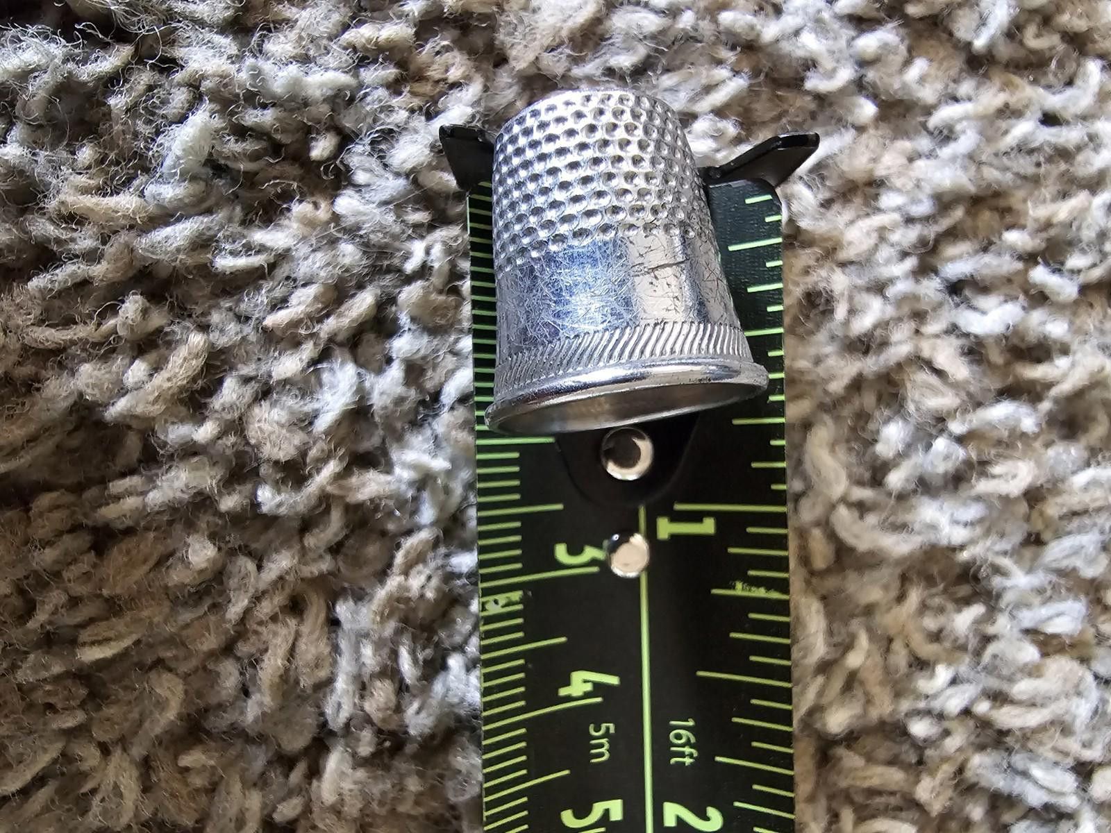 Designer Vintage Germany Dimpled Design Thimble Metal Marked Size 8 Size ONE SIZE - 4 Thumbnail