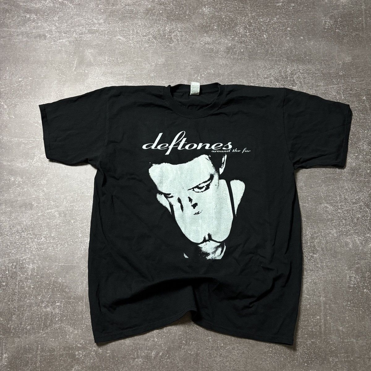 Band Tees vintage deftones around the fur fade t-shirt opium y2k rare Size US XL / EU 56 / 4 - 1 Thumbnail