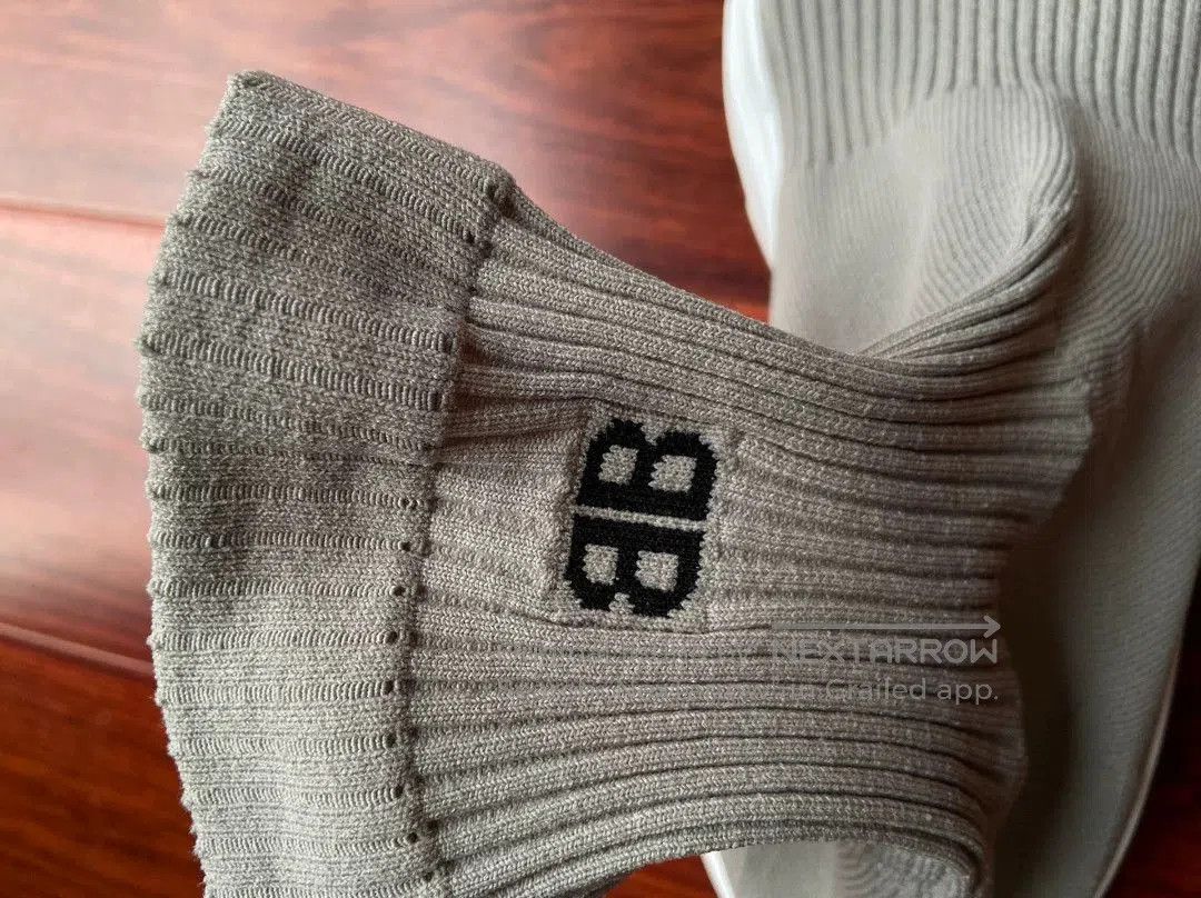 Balenciaga balenciaga speed 3.0 sock shoes in gray. Size US 10 / EU 43 - 4 Thumbnail