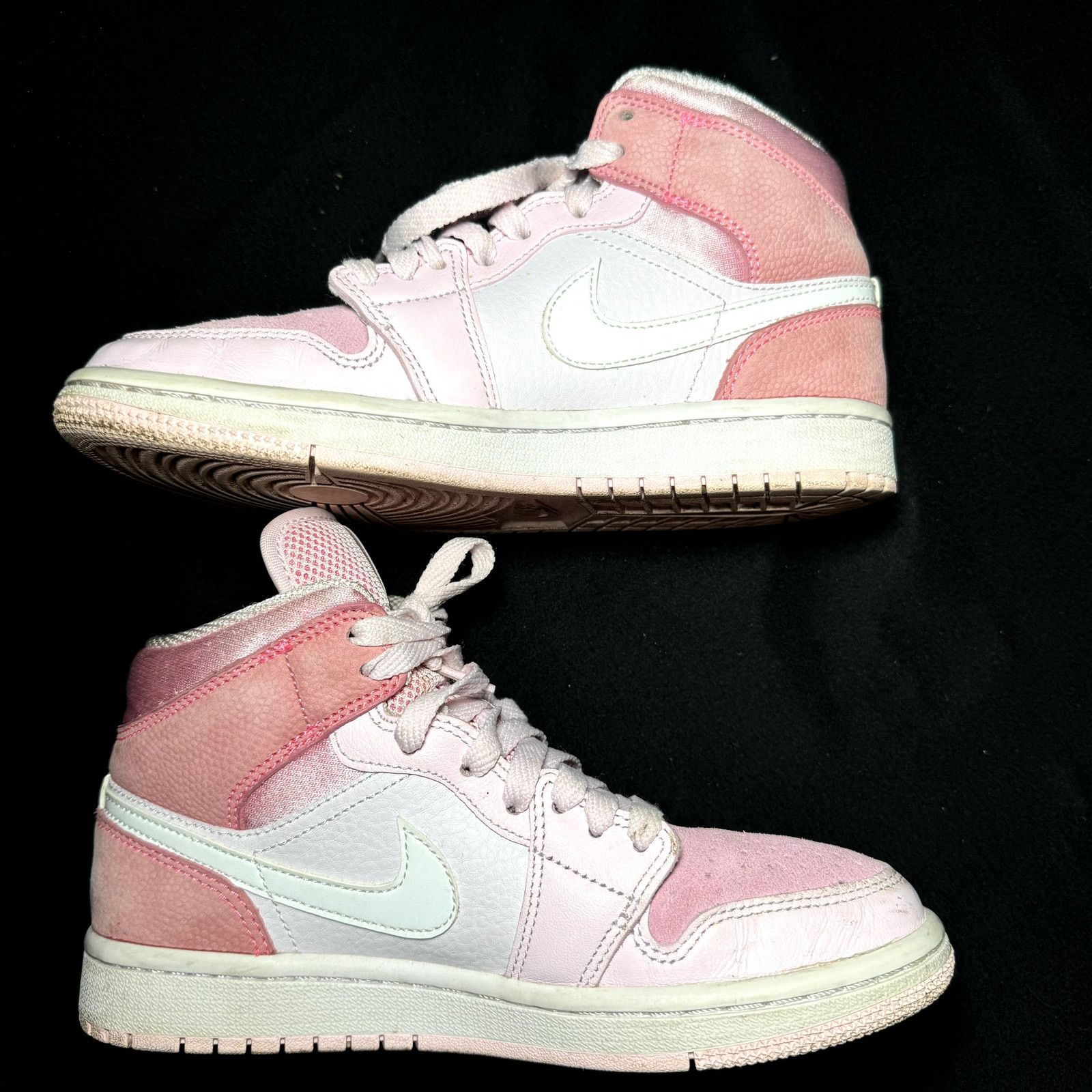 Jordan Brand × Nike Wmns Air Jordan 1 Mid Digital Pink Women's Shoes - Size 6 Size US 6 / IT 36 - 2 Thumbnail
