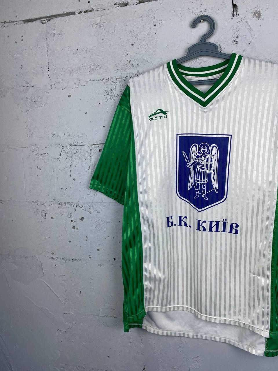Vintage Hype Blockcore Soccer Vintage Ukraine Angel Jersey Size US XXL / EU 58 / 5 - 2 Thumbnail