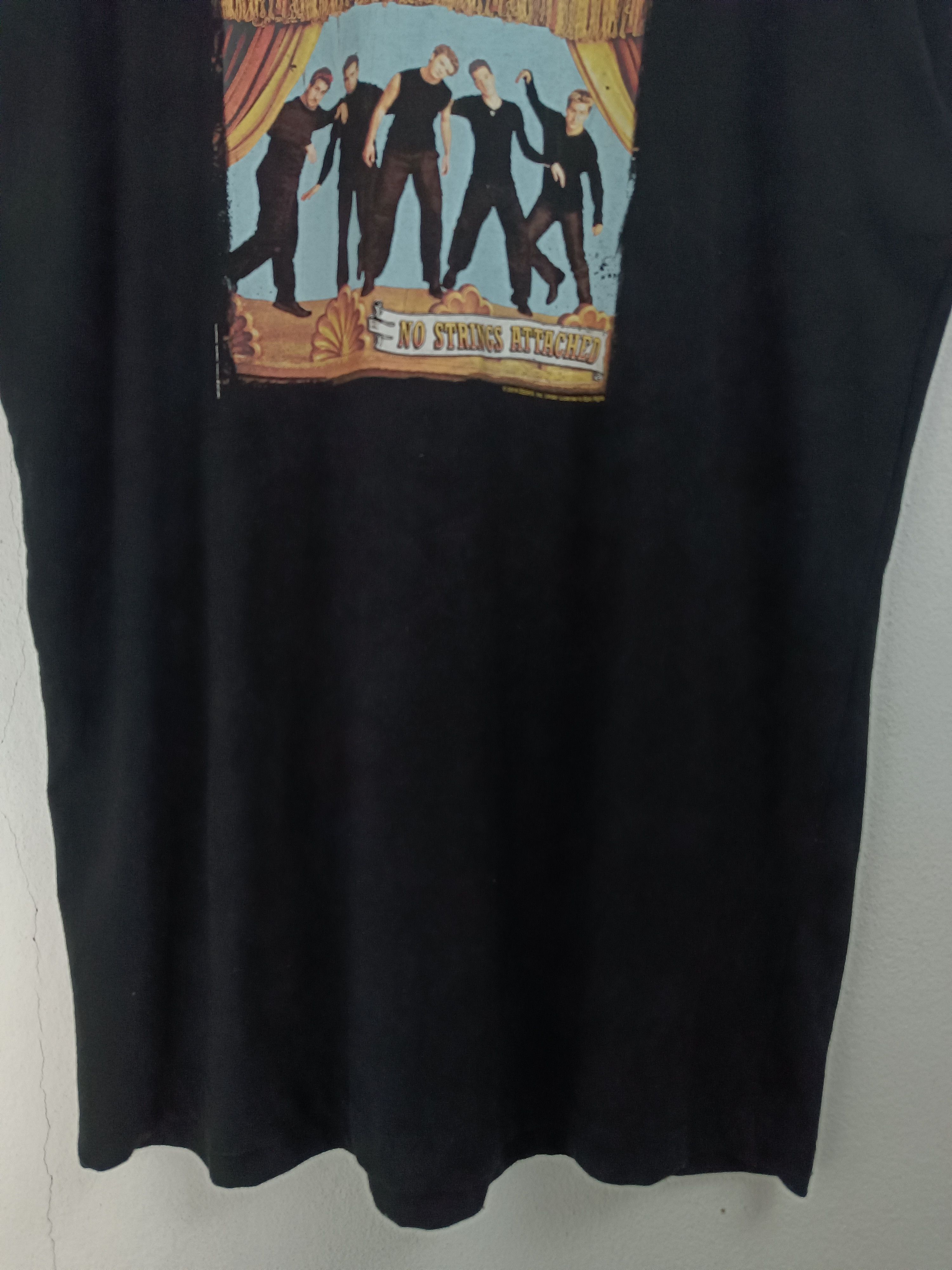 Band Tees VINTAGE NSYNC NO STRINGS ATTACHED backstreet otown take that Size US L / EU 52-54 / 3 - 8 Thumbnail