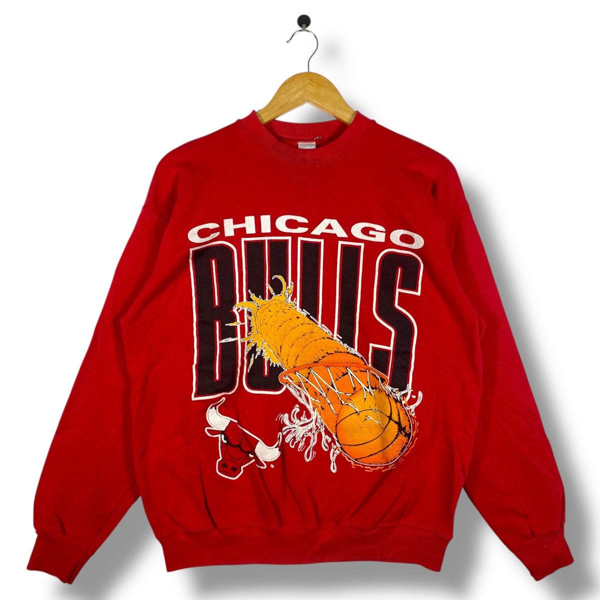 NBA Vintage 90's CHICAGO BULLS Nba Graphic Crewneck Sweatshirt Size US L / EU 52-54 / 3 - 1 Thumbnail