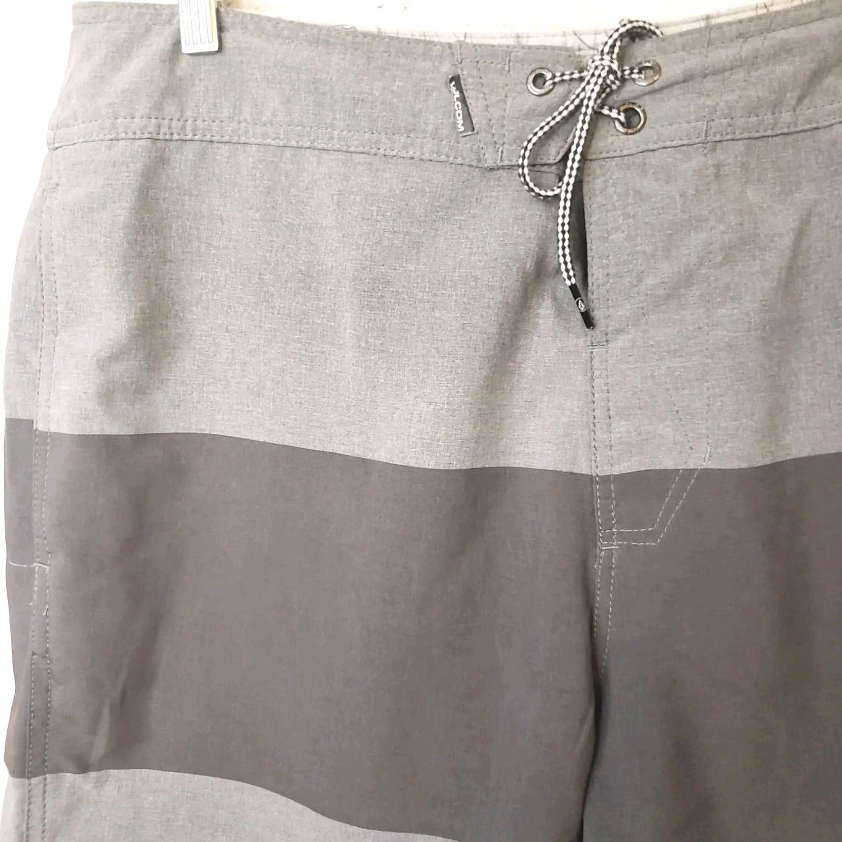 Volcom VINTAGE not applicable Size US 38 / EU 54 - 2 Thumbnail