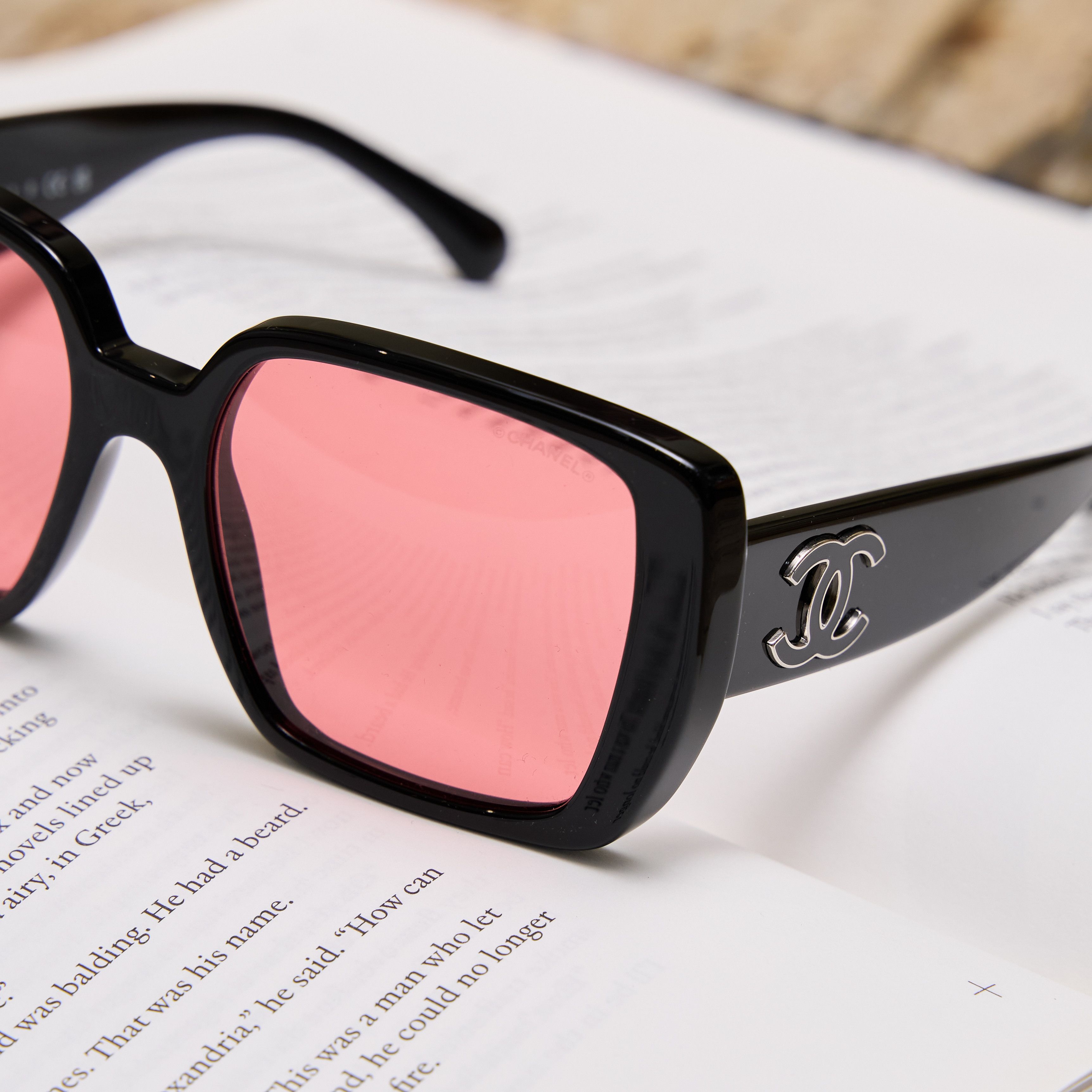 Chanel CHANEL 0CH5541 C1231/D7 SUNGLASSES Size ONE SIZE - 2 Thumbnail
