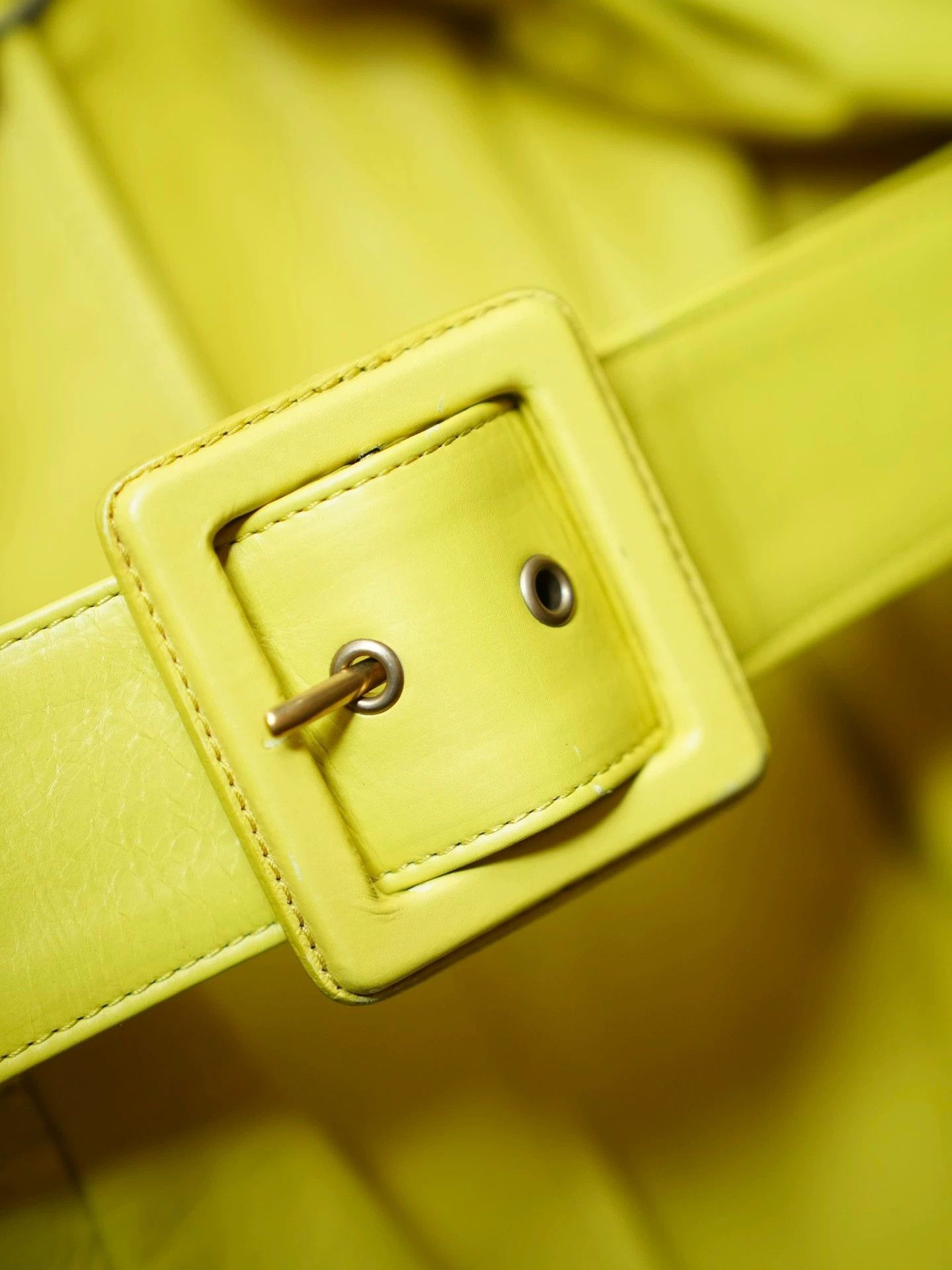 Gucci Gucci Yellow-Green LanternSleeve Leather Jacket XS/S (36) Size XS / US 0-2 / IT 36-38 - 6 Thumbnail
