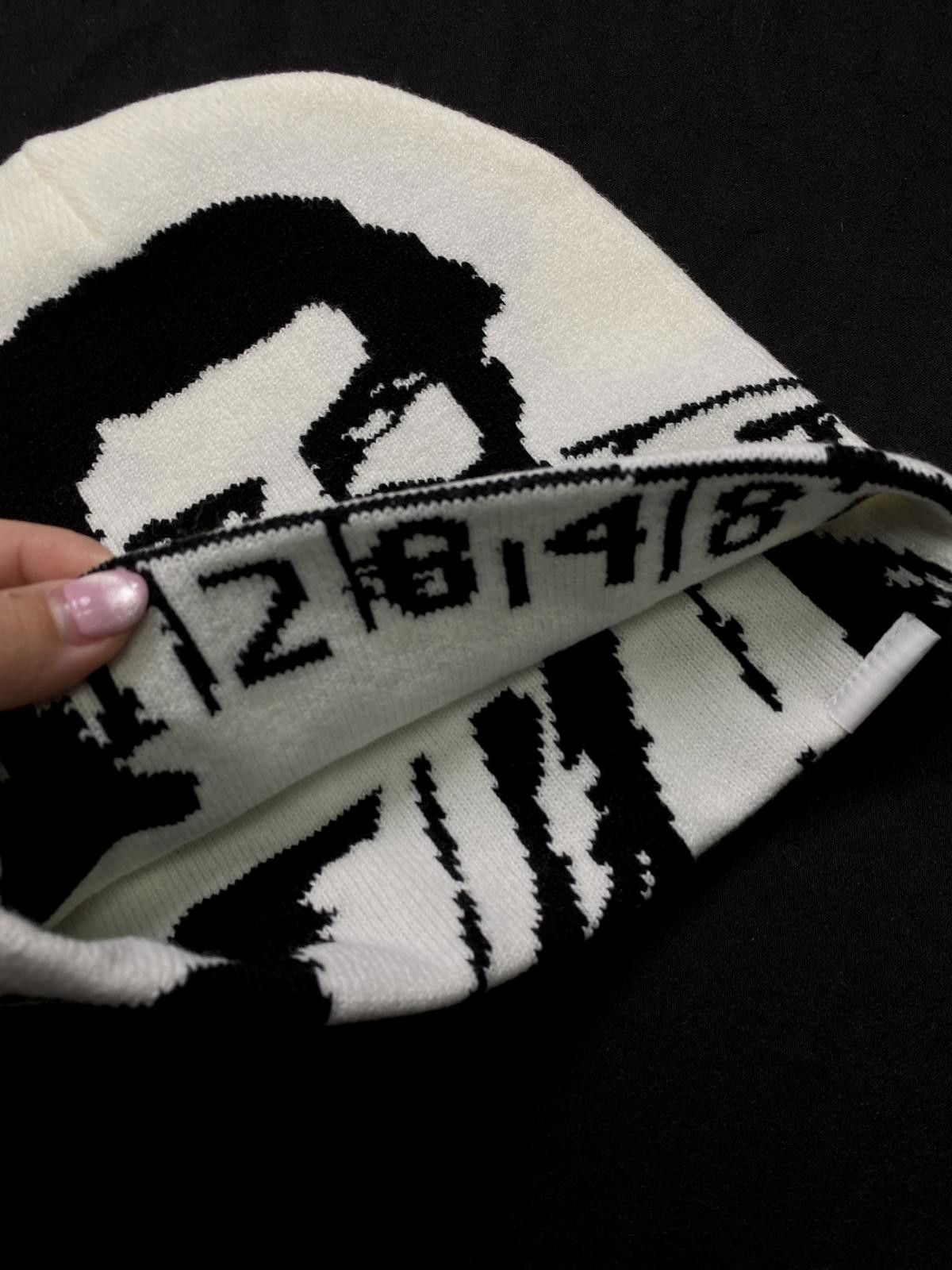 Asaali Rare Asaali Cartel Skully No Cuff Knit White Beanie Hats OS Size ONE SIZE - 3 Thumbnail