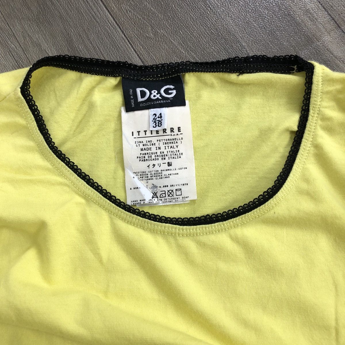 Dolce & Gabbana × Vintage Vintage Dolce & Gabbana Luxury Panther Studded Graphic Tee Size XS / US 0-2 / IT 36-38 - 7 Thumbnail