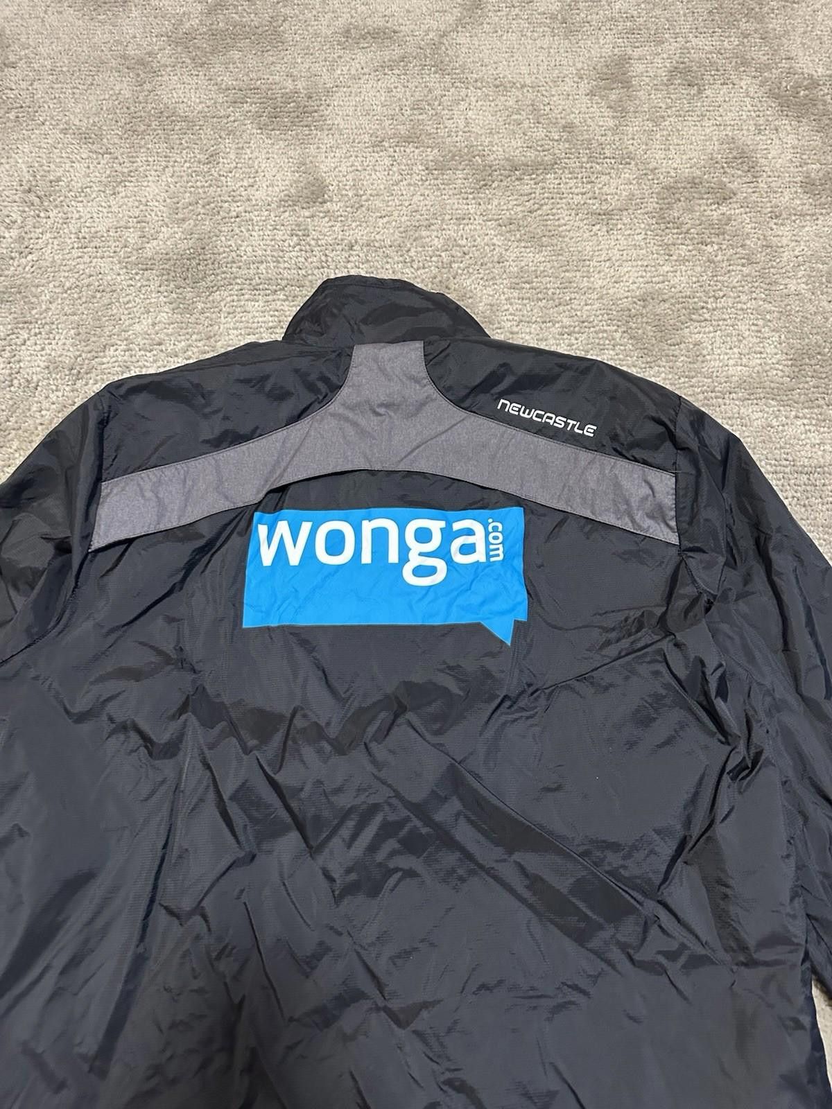 Puma PUMA NEWCASTLE UNITED FOOTBALL SOCCER RAIN JACKET XLARGE Size US XL / EU 56 / 4 - 9 Thumbnail