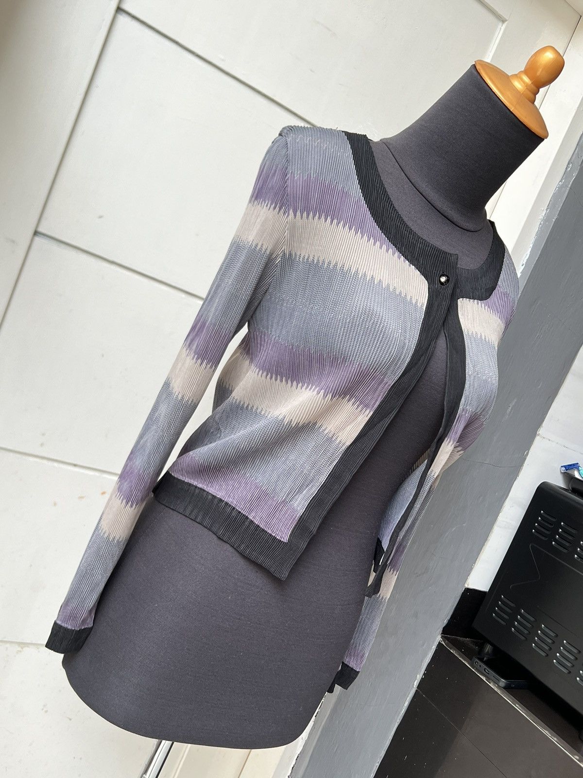 Japanese Brand Japanese Brand Crop Cardigan Size US XS / EU 42 / 0 - 13 Thumbnail