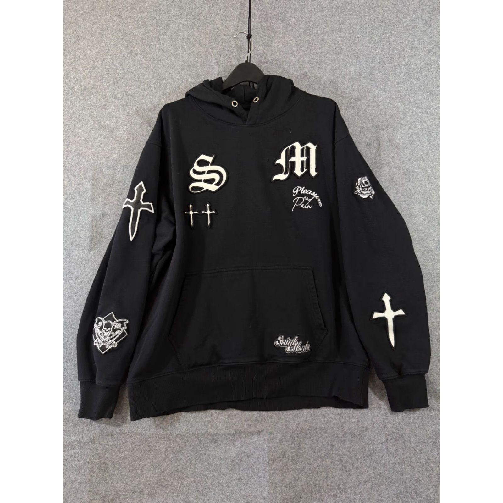 Vintage VINTAGE Saint Morta Graveyard Hooded Sweatshirt Mens 2XL Black Fleece Pullover Kangaroo Pockets Long Sleeve Size US XXL / EU 58 / 5 - 3 Thumbnail