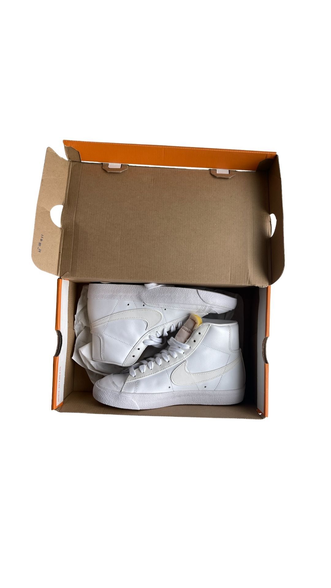 Nike Nike Triple White Blazers Size US 5.5 / EU 38 - 4 Thumbnail