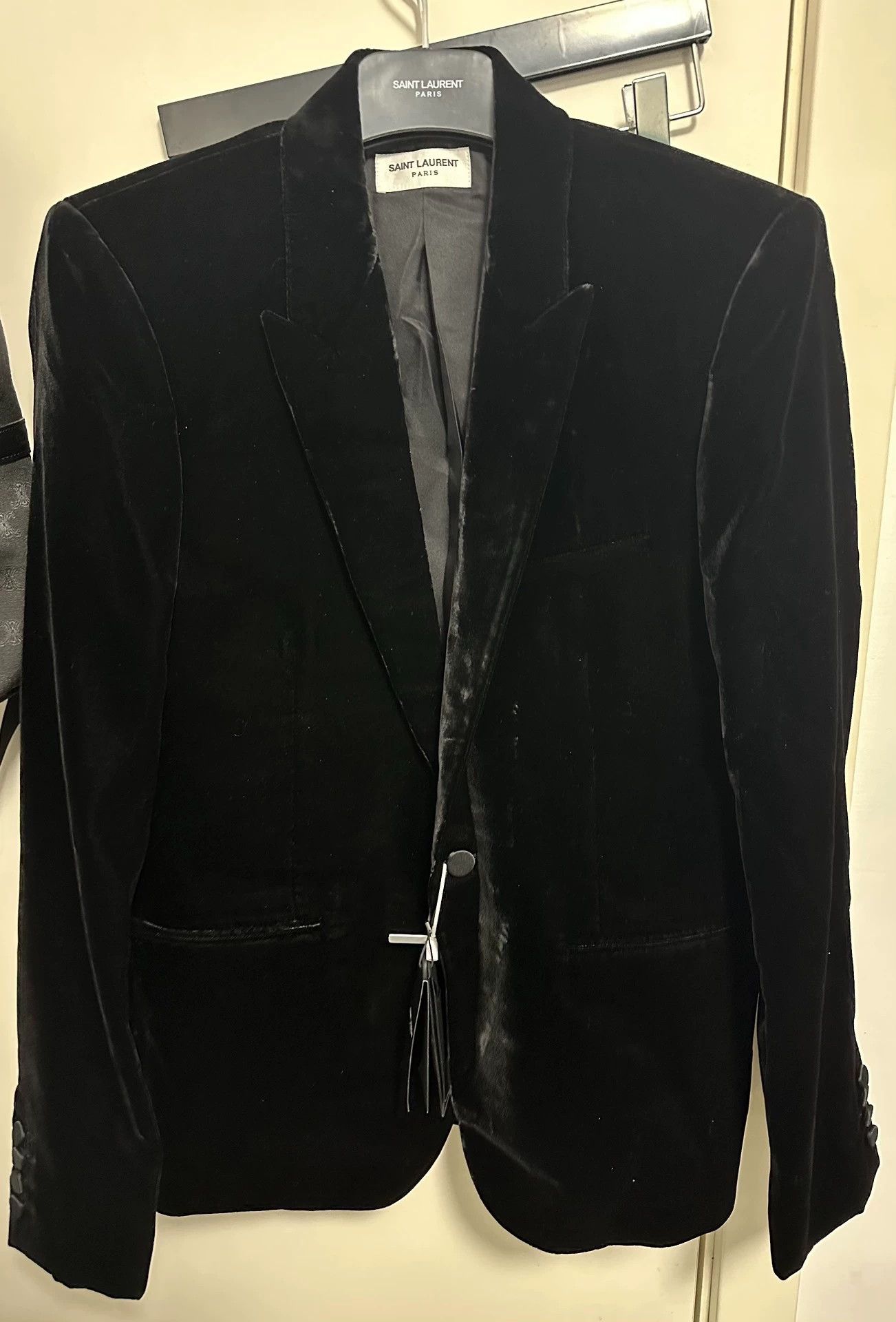 Saint Laurent Paris Saint Laurent Paris Velvet suit Size US M / EU 48-50 / 2 - 1 Thumbnail