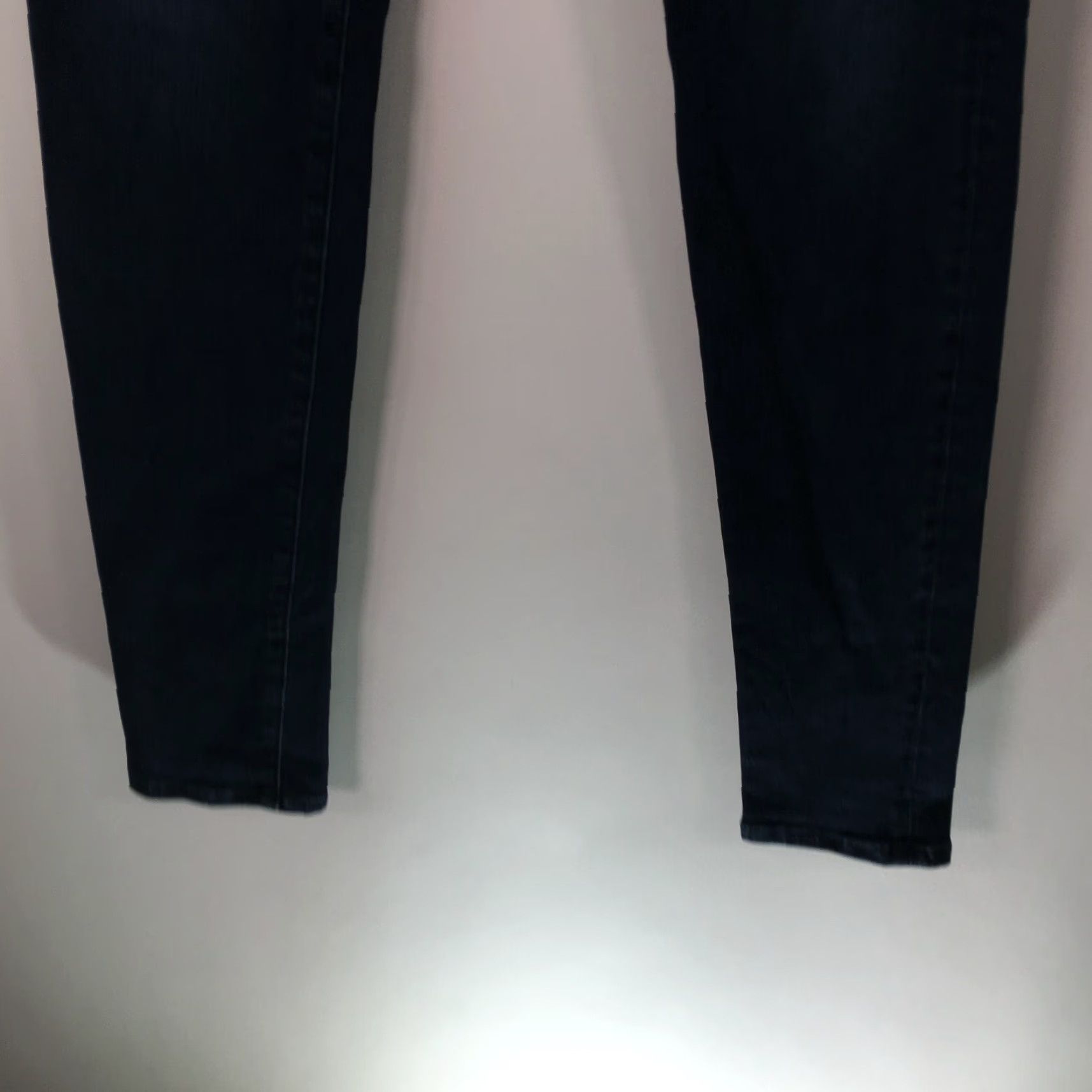 Abercrombie & Fitch VINTAGE Abercrombie & Fitch Womens Jeans Skinny 5-Pocket Blue 26x32 Regular Size 2 Inseam 32" Mid Rise 90s Pattern: Love, Preppy Mens Women Girls? Size 26" / US 2 / IT 38 - 4 Thumbnail
