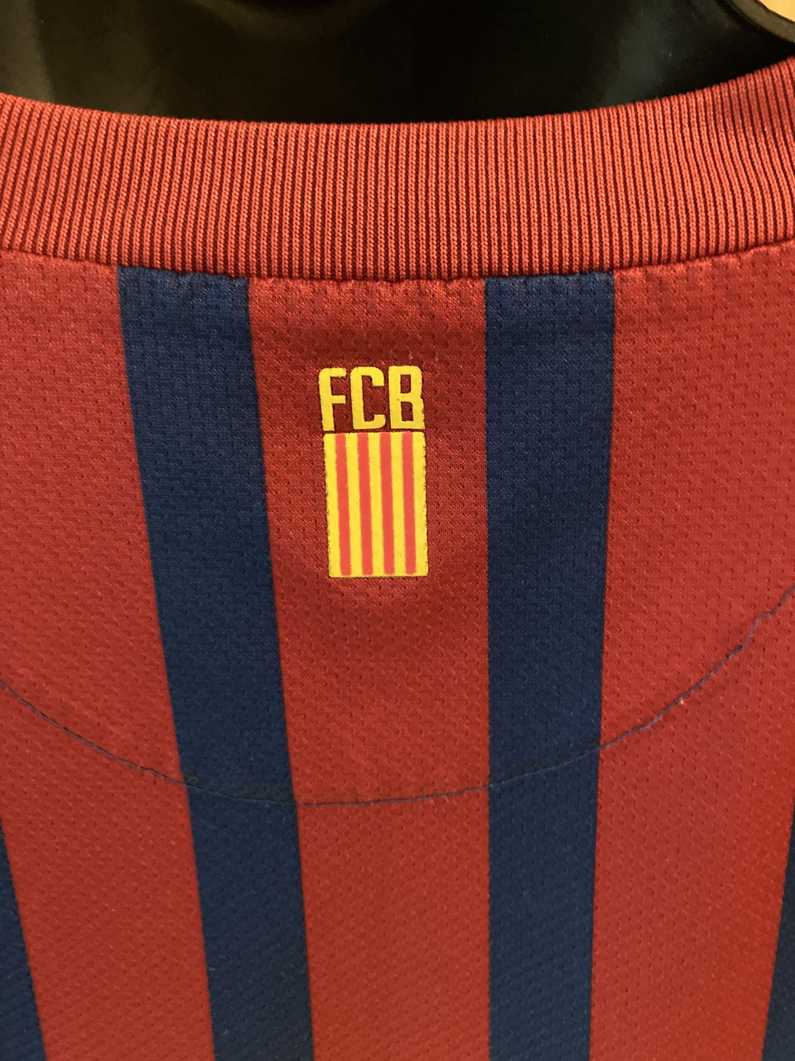 Nike Nike 2011-2012 FC Barcelona Barca FCB Home Jersey Shirt Size US L / EU 52-54 / 3 - 14 Thumbnail