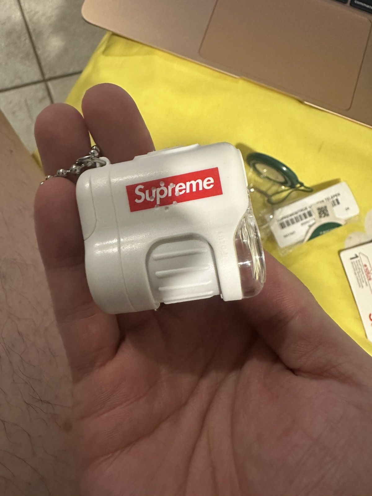 シュプリーム Raymay Pocket Microscope Keychain