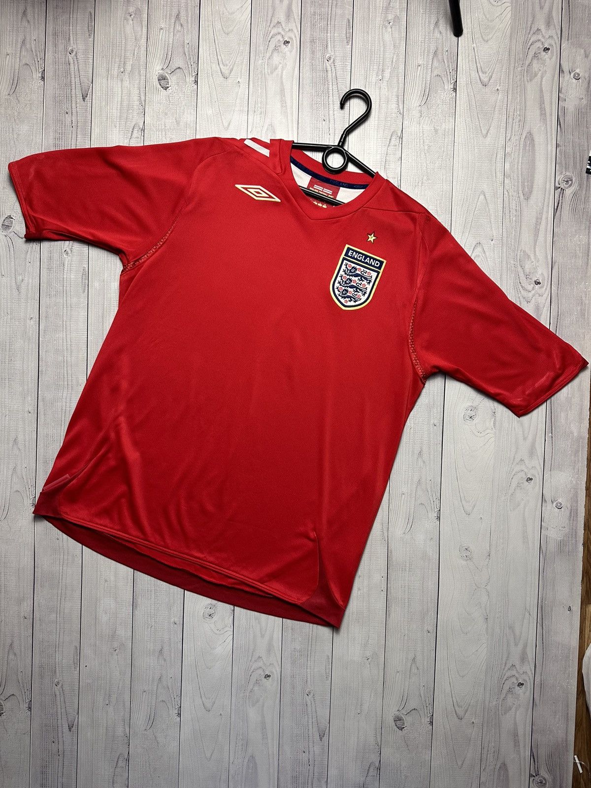 Vintage England Umbro soccer jersey size L