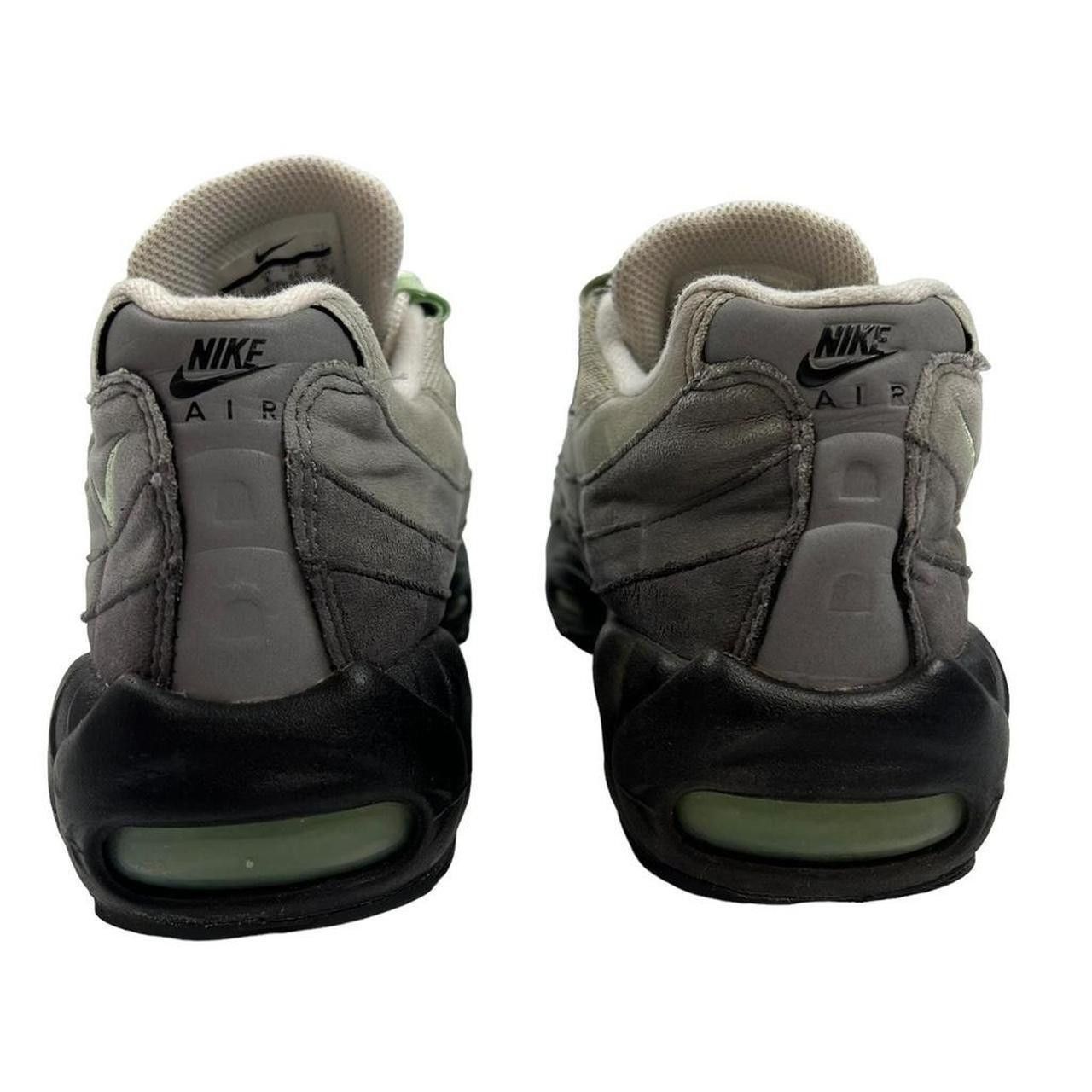 Nike Nike Air Max 95 OG Fresh Mint - Size US 7 / EU 40 / UK 6 Size US 7 / EU 40 - 6 Thumbnail