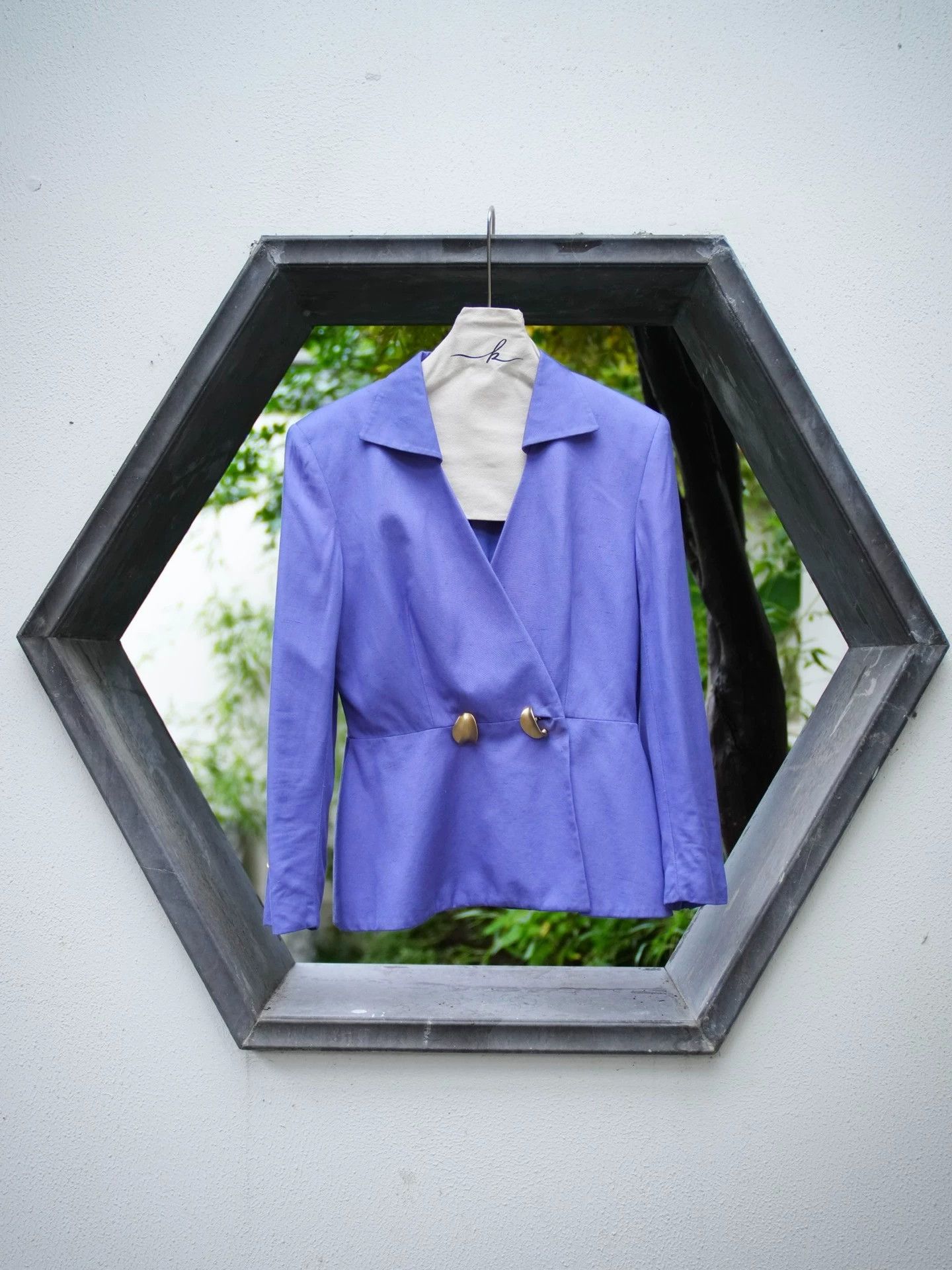 Dior CD Vintage Purple Metal Button Waist-Cut Blazer US8 Size M / US 6-8 / IT 42-44 - 1 Thumbnail