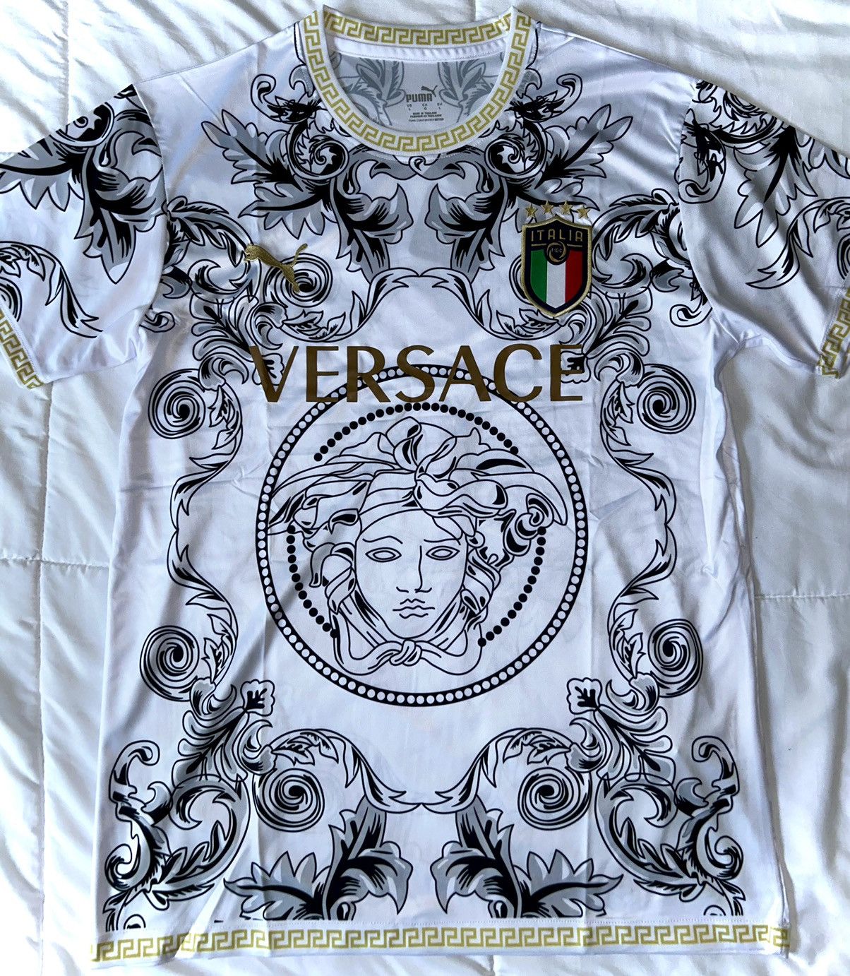 Puma VERSACE X ITALY LIMITED EDITION KIT | Grailed