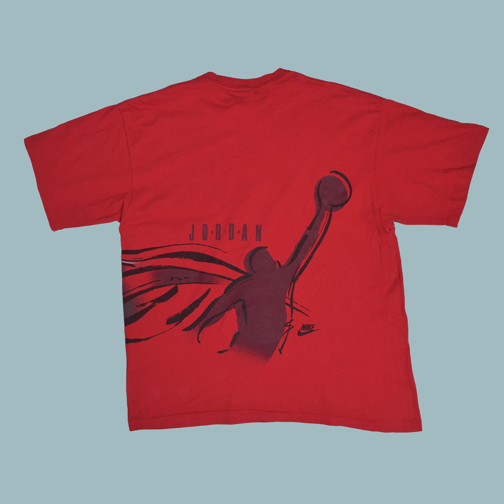 Nike *RARE* VINTAGE JORDAN 1990s Red Movement Wraparound T-Shirt Size US XL / EU 56 / 4 - 2 Thumbnail