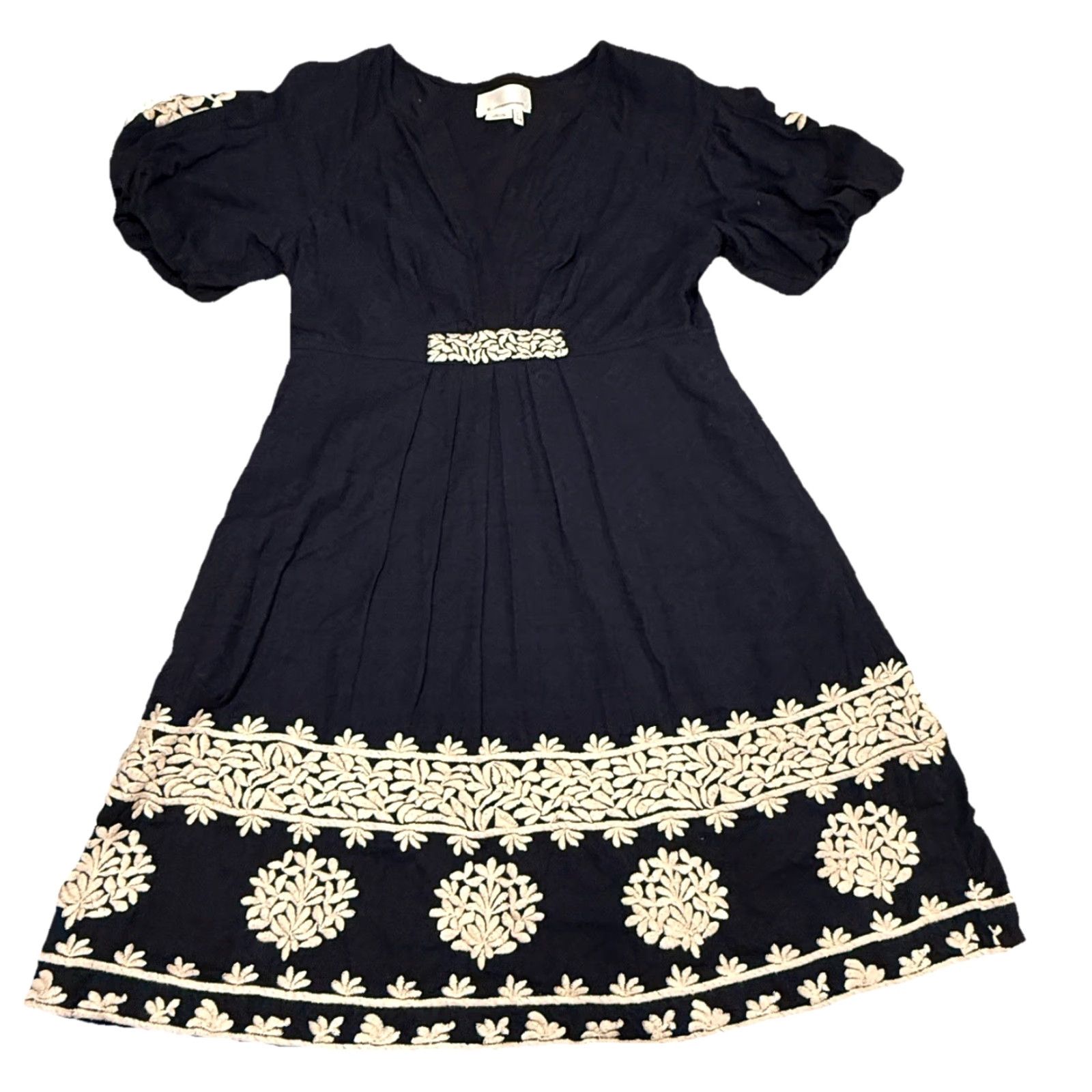 green emerald velvet dress Brielle Versailles Cotton Embroidery Mini Dress main image 1
