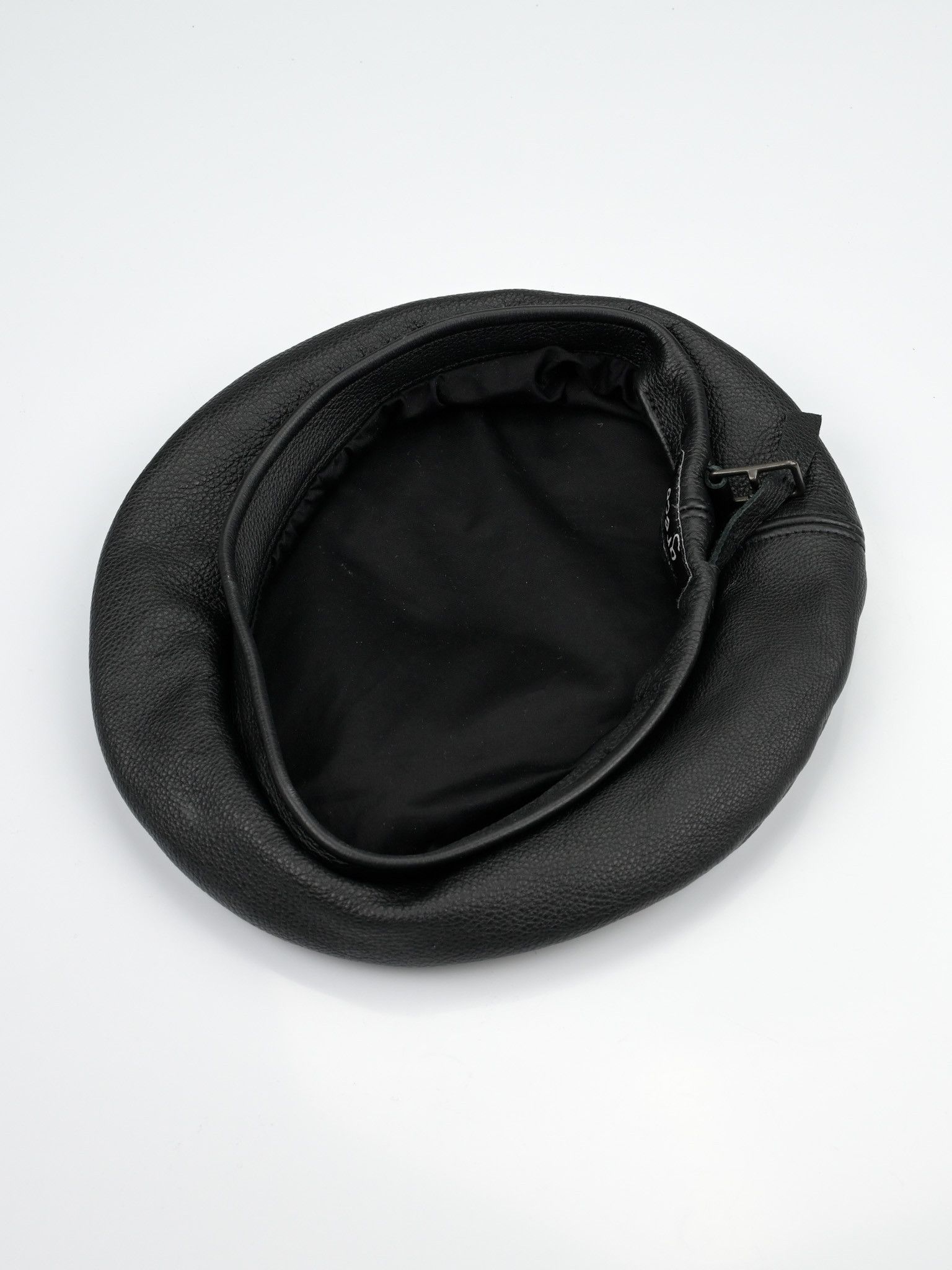greco Leather Beret Size ONE SIZE - 10 Thumbnail