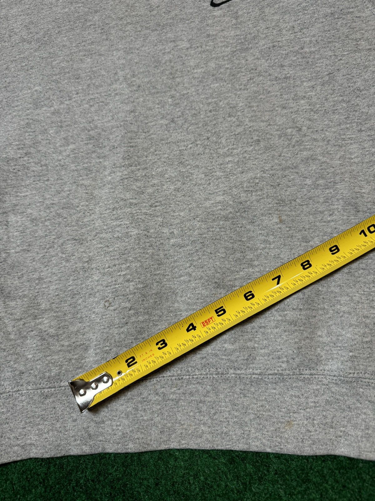 Nike × Vintage Vintage 90s Y2K Nike Minimalist Gray Swoosh Crewneck Size US S / EU 44-46 / 1 - 7 Thumbnail