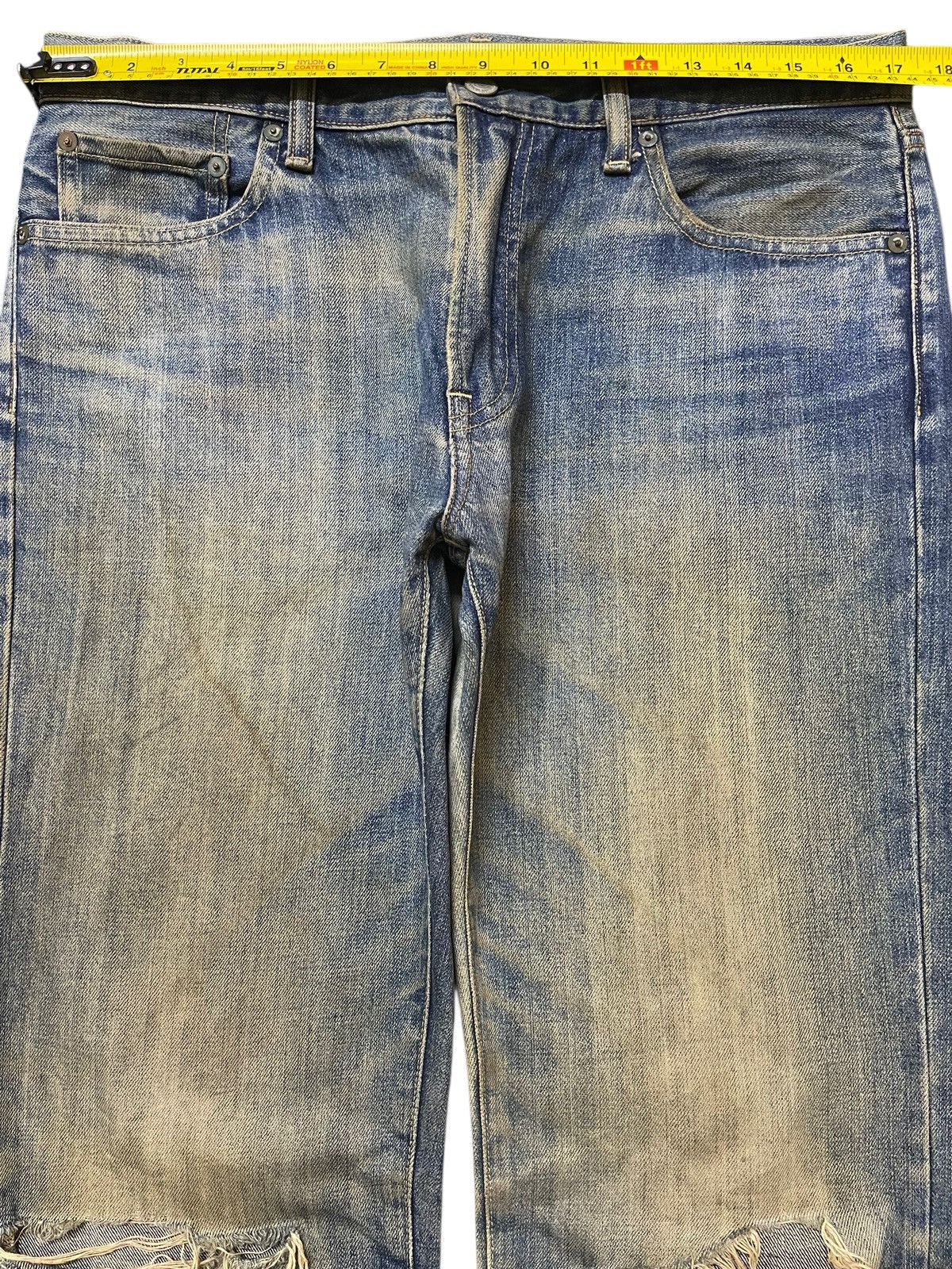 Uniqlo Vintage Japanese Uniqlo Mud Wash Distressed Style Loose Jean Size US 34 / EU 50 - 11 Thumbnail