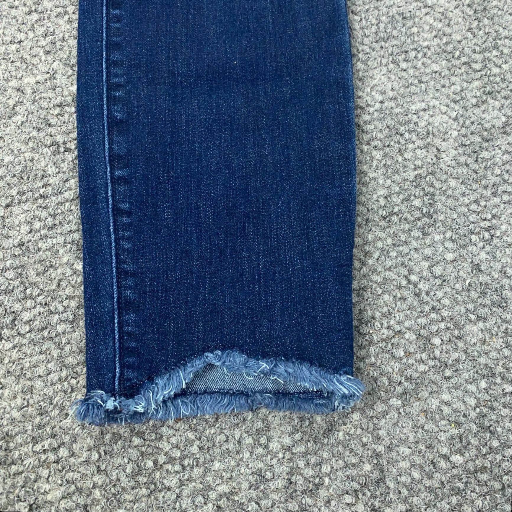 Loft LOFT Jeans Womens Size 10 Blue Mid-Rise Skinny Stretch Denim 5-Pocket Faded Regular Fit Size 32" / US 10 / IT 46 - 4 Thumbnail