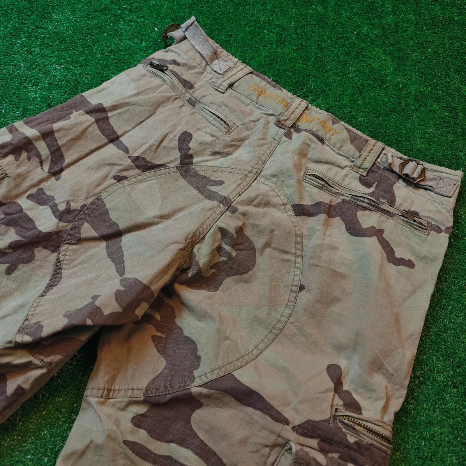 Scotch & Soda Scotch & Soda Cargo Pants Mens 32 straight utility camo Size US 32 / EU 48 - 6 Thumbnail
