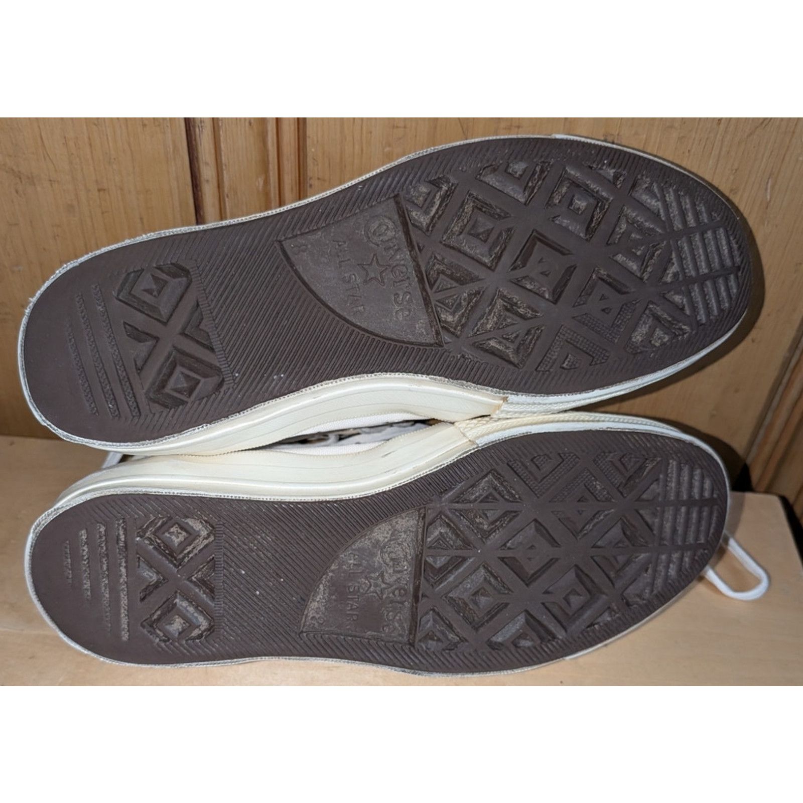 Comme des Garcons PLAY Men’s Converse Comme Des Garcons Play High Top White Size 8 Size US 8 / EU 41 - 6 Thumbnail