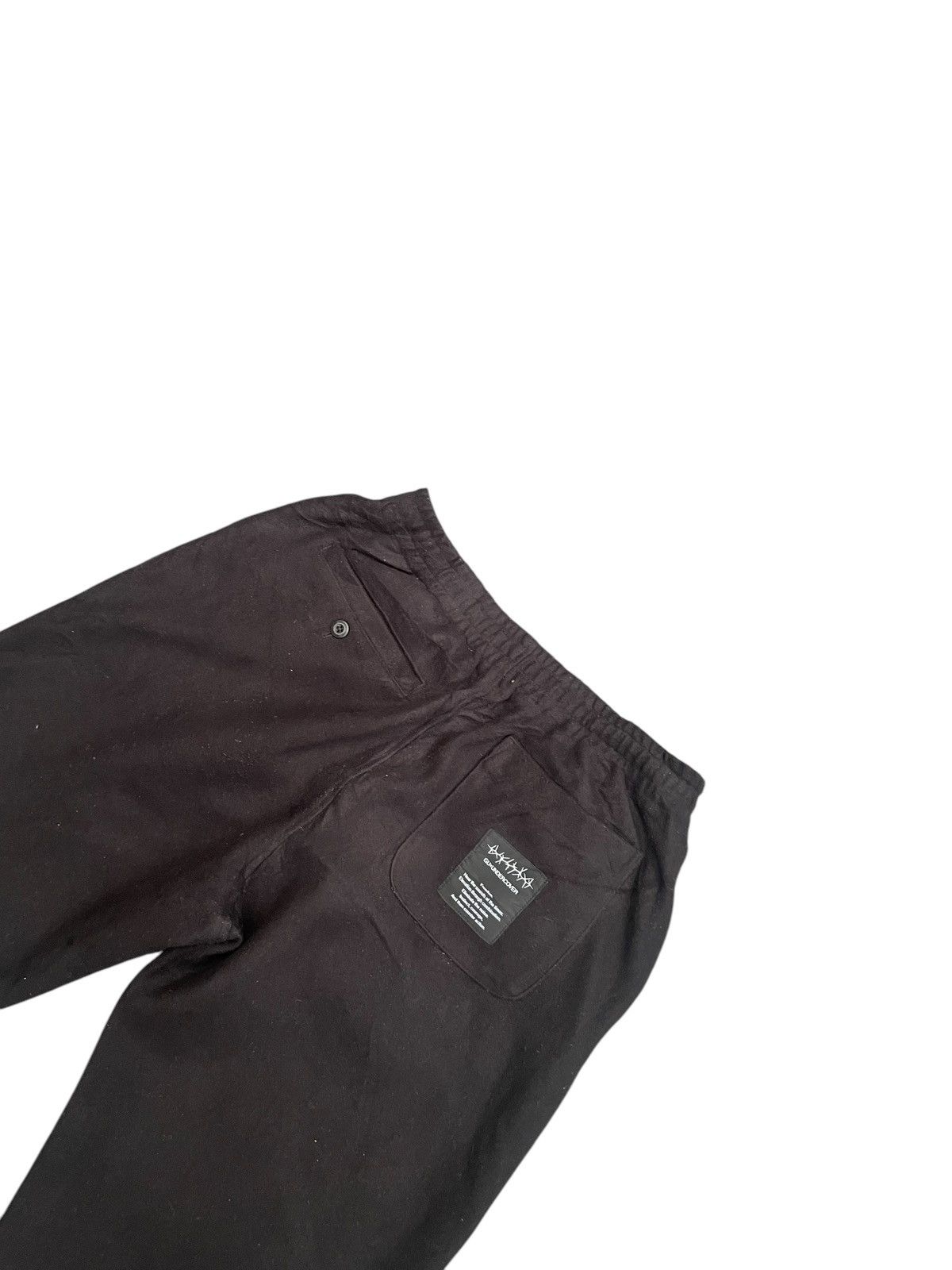 Designer × GU × Undercover GU X Undercover Sweatpants Size US 32 / EU 48 - 7 Thumbnail