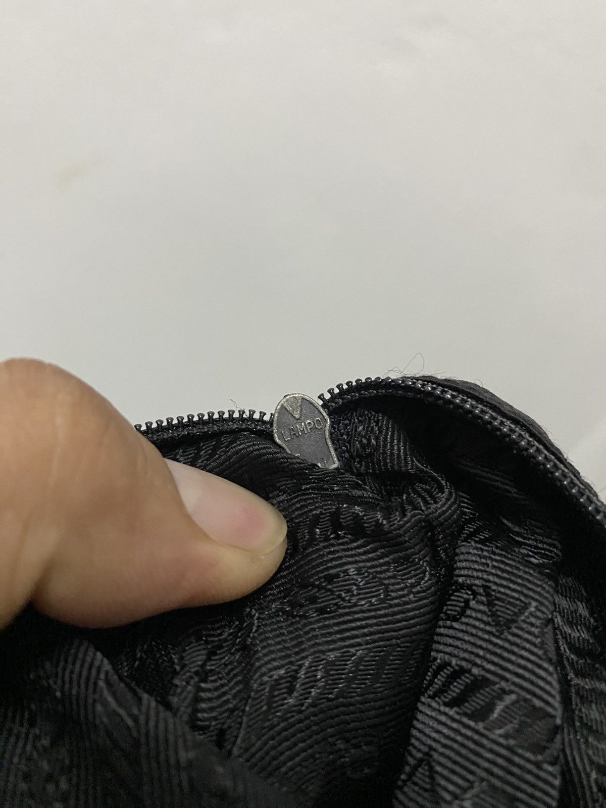 Prada Offer Prada tessuto Shoulder Bag Nylon Size ONE SIZE - 11 Thumbnail