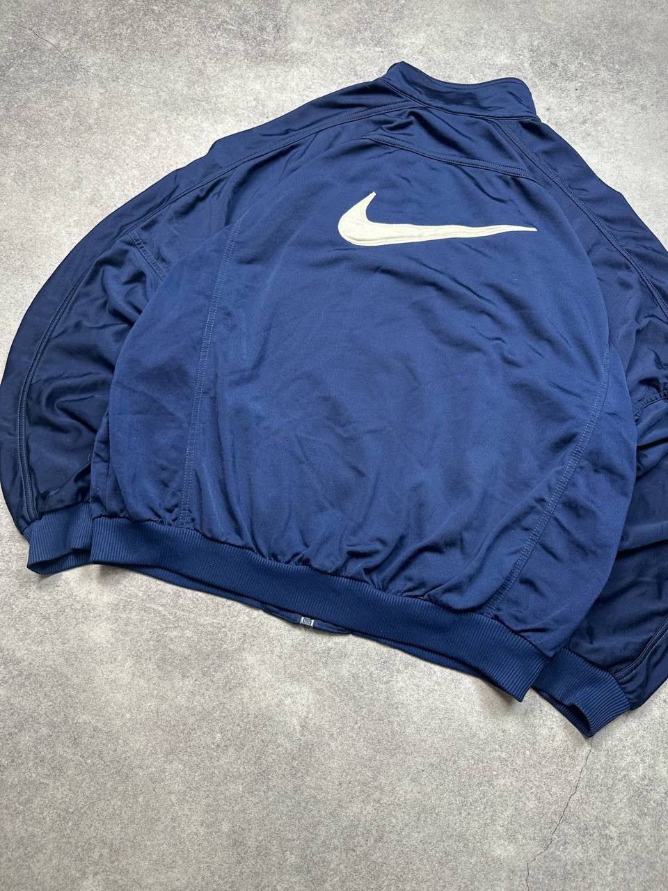 Nike Vintage Nike Track Jacket, Size L – Retro Sportswear Size US L / EU 52-54 / 3 - 6 Thumbnail