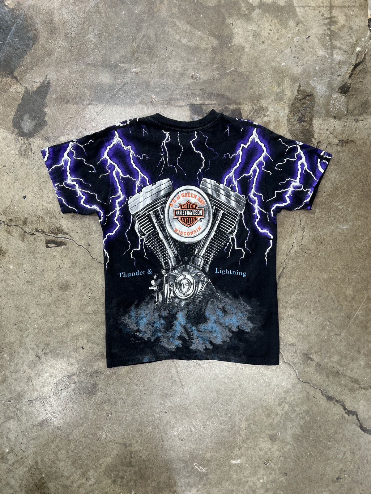 Harley Davidson Vintage Harley Davidson Lightning Panhead Tee Medium Size US M / EU 48-50 / 2 - 5 Thumbnail