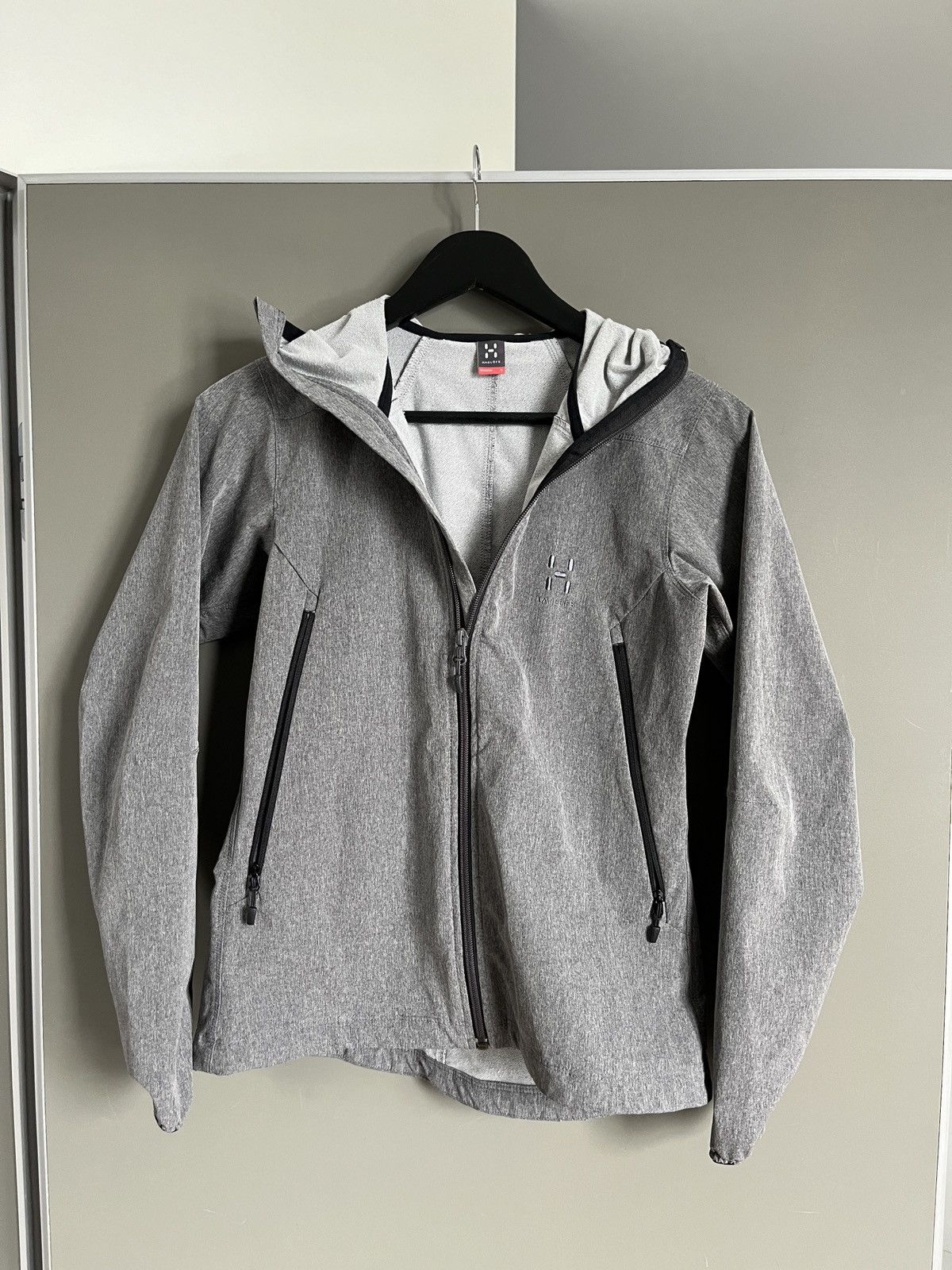 Haglofs Haglofs Boa Hooded Light Outdoor Gorpcore Jacket Size S / US 4 / IT 40 - 13 Thumbnail