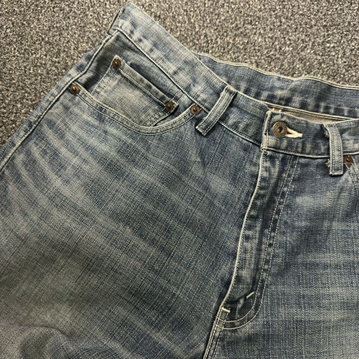 Levi's Vintage 2003 Levis 502 Distressed Denim W34 Size US 34 / EU 50 - 12 Thumbnail