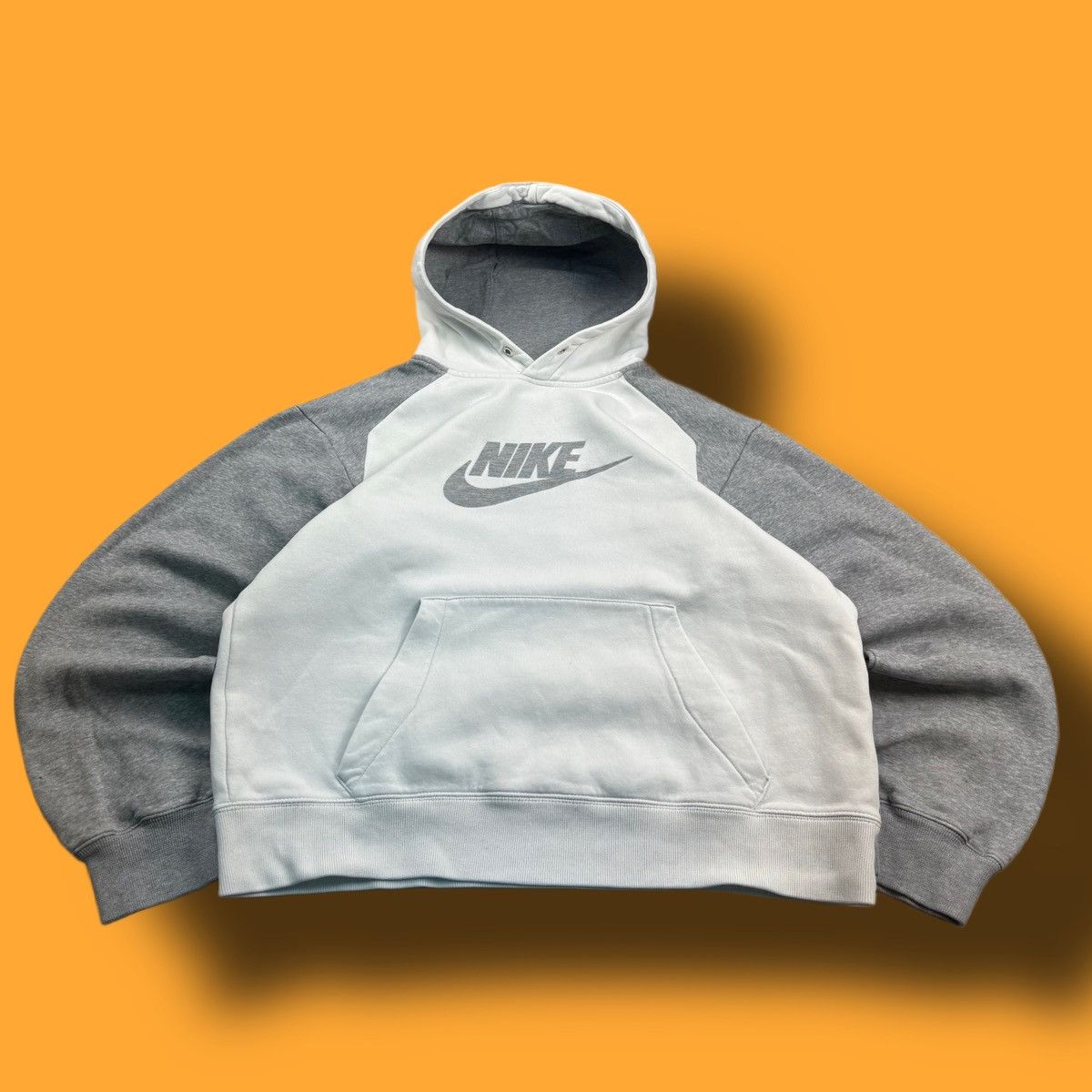Nike × Vintage NIKE VINTAGE CENTER LOGO OVERSIZE BOXY HOODIE Size US S / EU 44-46 / 1 - 1 Thumbnail