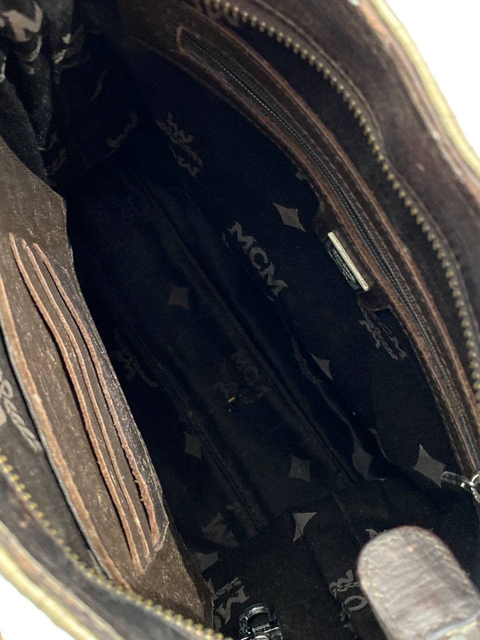 MCM MCM Logo Visetos Monogram Leather Cross Shoulder Bag Vintage Size ONE SIZE - 15 Thumbnail