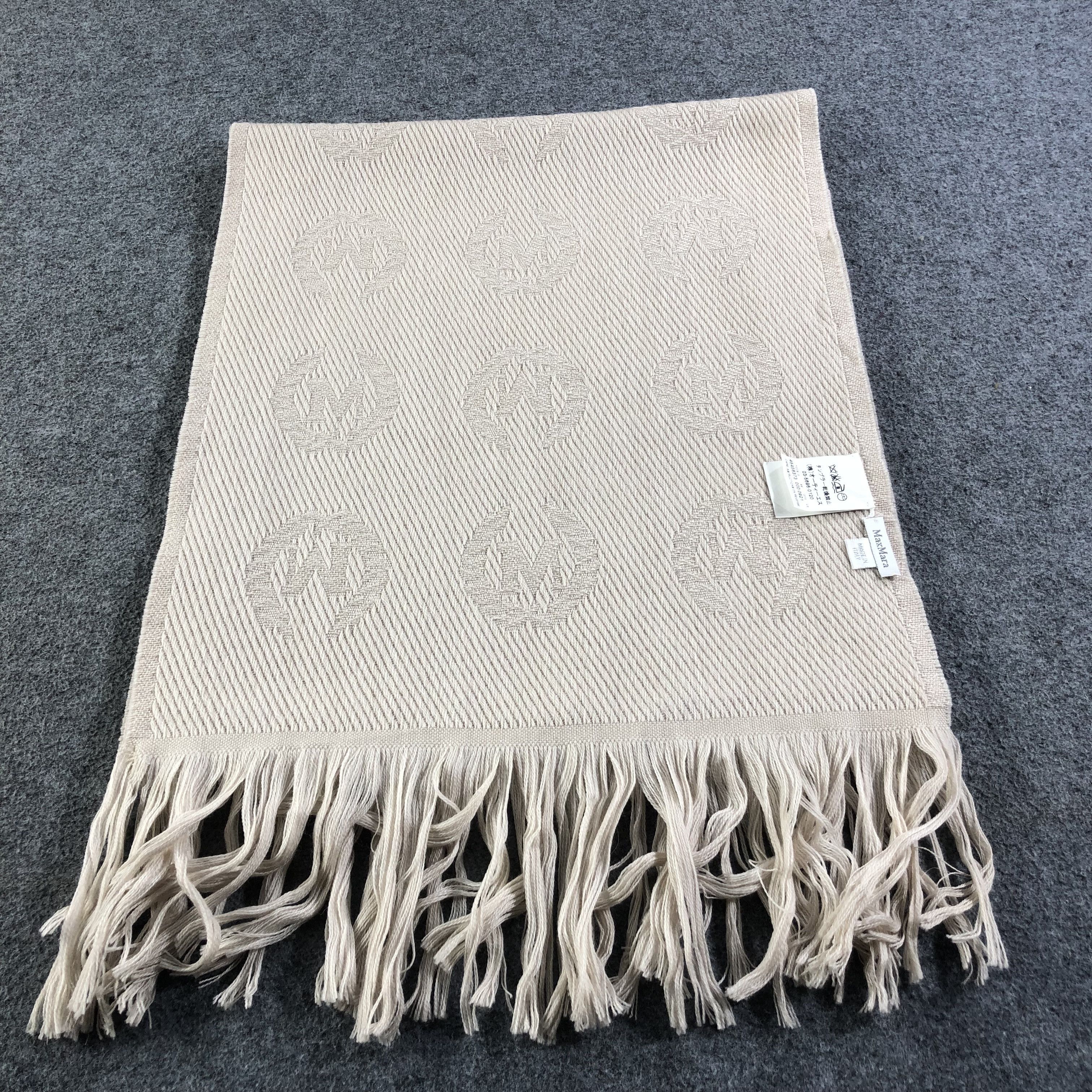 Vintage Max Mara Monogram Wool Scarf Muffler V1092 Size ONE SIZE - 2 Thumbnail