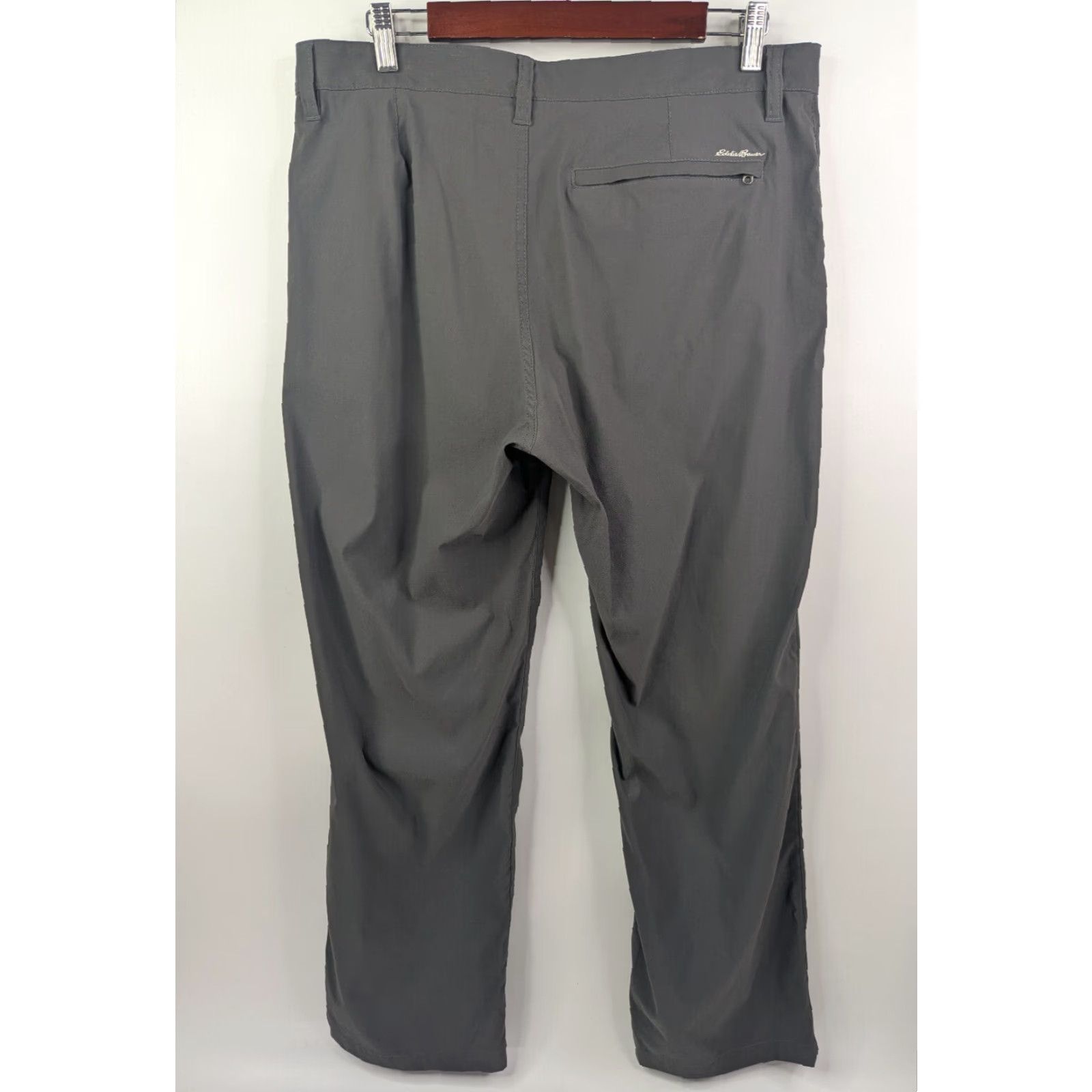 Eddie Bauer Eddie Bauer Chino Pants Mens 36 Regular Gray Nylon Spandex Flat Front Straight 30 Inseam 0391 Takeoff Hiking Outdoor Casual Vintage No Size US 36 / EU 52 - 4 Thumbnail