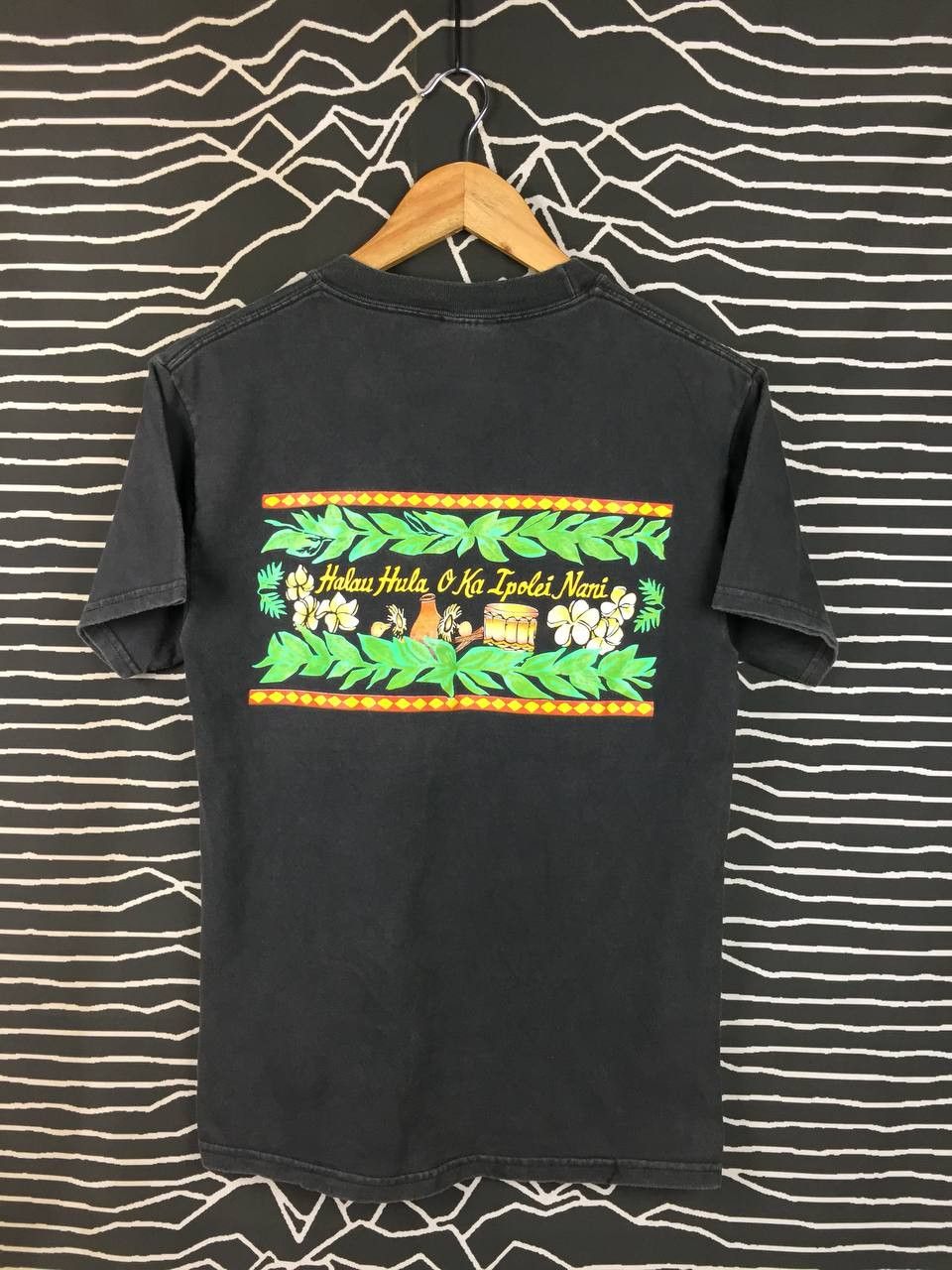 Vintage Vtg Halau Hula O Ka Ipolei Nani Hawaiian Cultural Tee Size S Size US S / EU 44-46 / 1 - 4 Thumbnail
