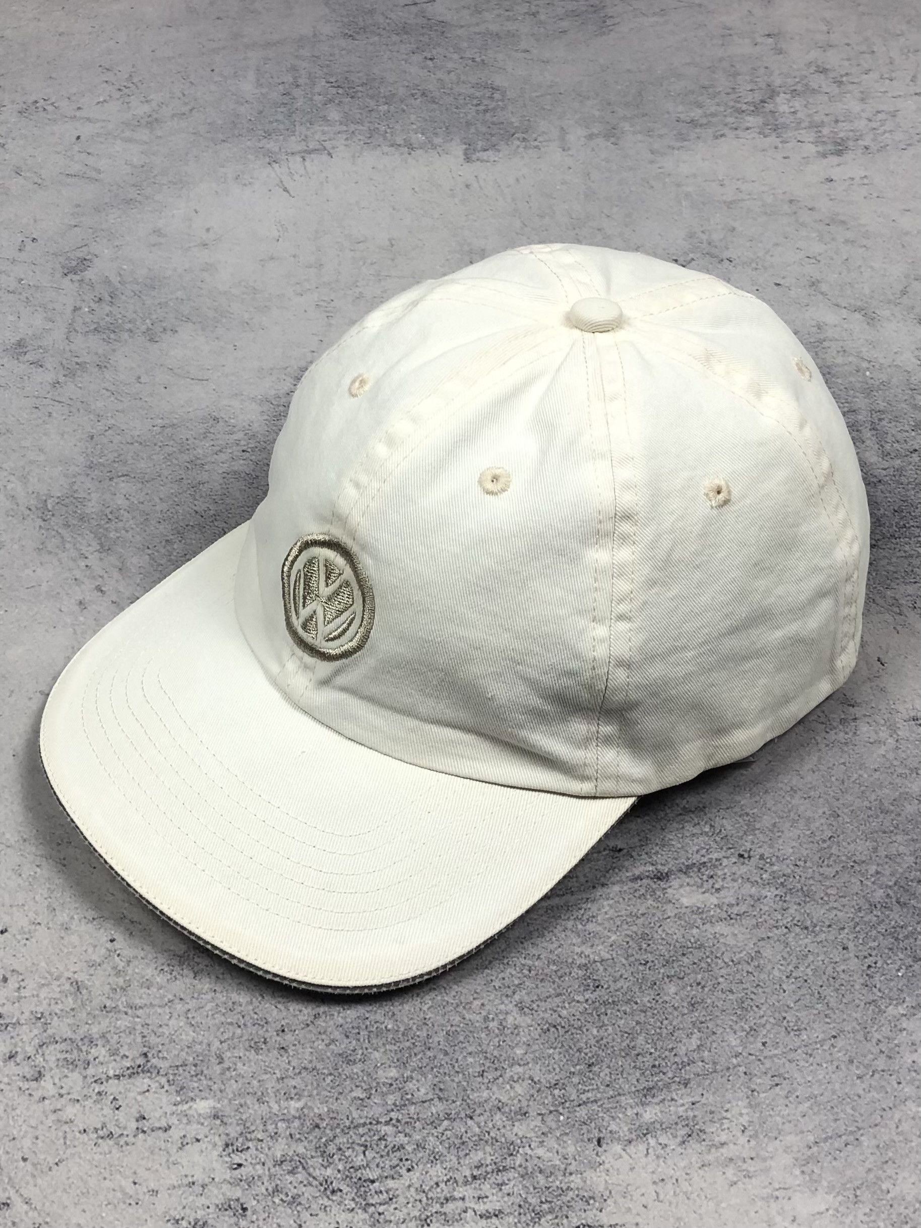 Vintage Vintage Volkswagen Cap Size ONE SIZE - 1 Thumbnail