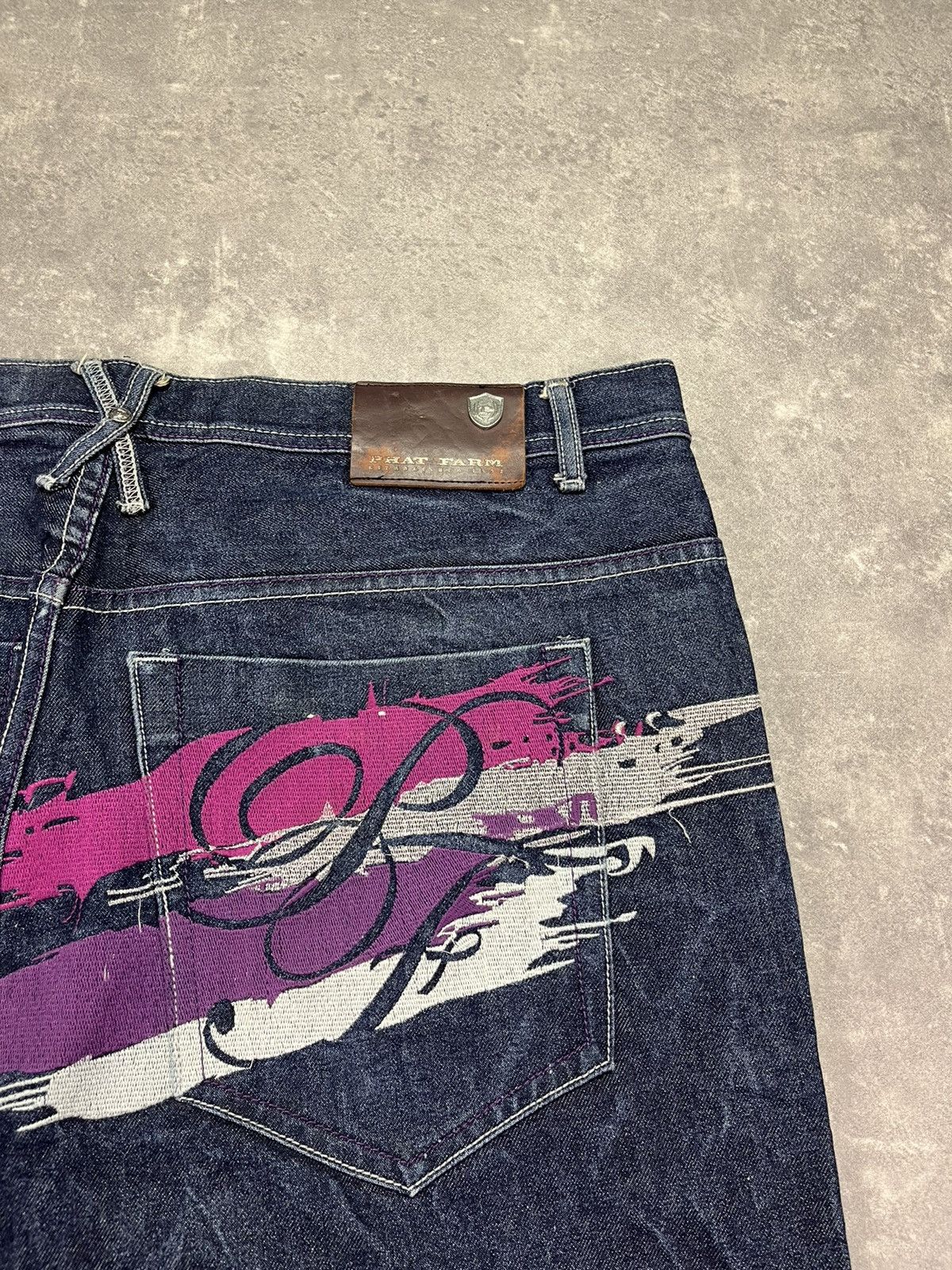 Phat Farm 2000s Y2K Phat Farm Washed Heavy Mega Baggy Denim Jeans 40 Size US 40 / EU 56 - 11 Thumbnail